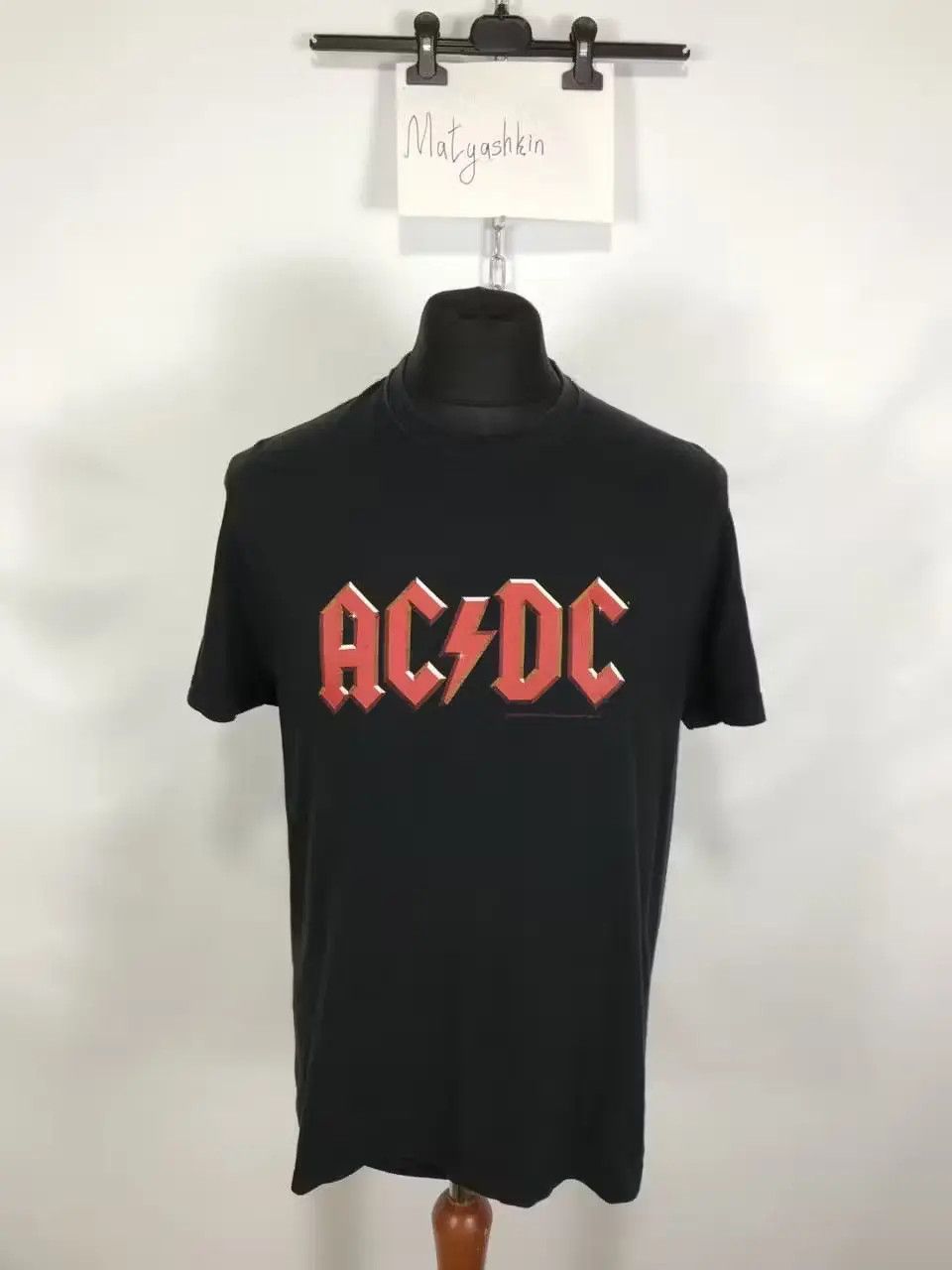 AC/DC × Band Tees × Vintage AC/DC vintage T-shirt 2003 Size US L / EU 52-54 / 3 - 1 Thumbnail