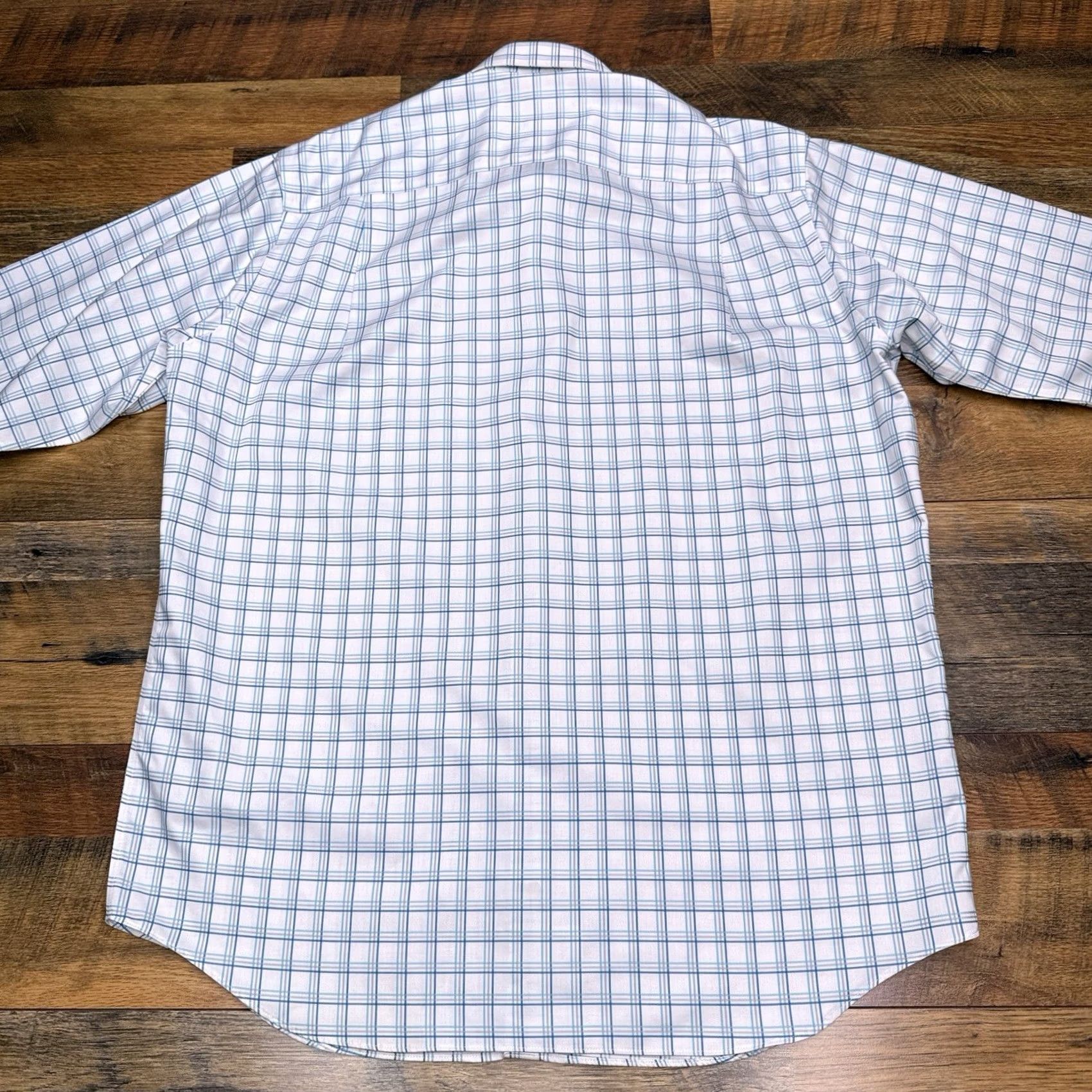 Vintage Paul Fredrick Shirt Mens 16.5 33 White Check Button-Up Non-Iron Classic Fit Long Sleeve Cotton Button-Up Shirt Mens White Check Non-Iron Classic Fit Size US XL / EU 56 / 4 - 5 Thumbnail
