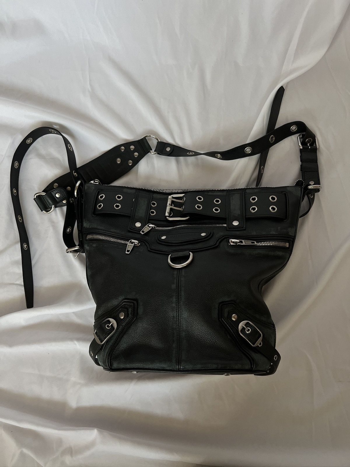 Balenciaga Balenciaga Fall22 Lost Tape Emo Bag Sz. M Size ONE SIZE - 15 Thumbnail