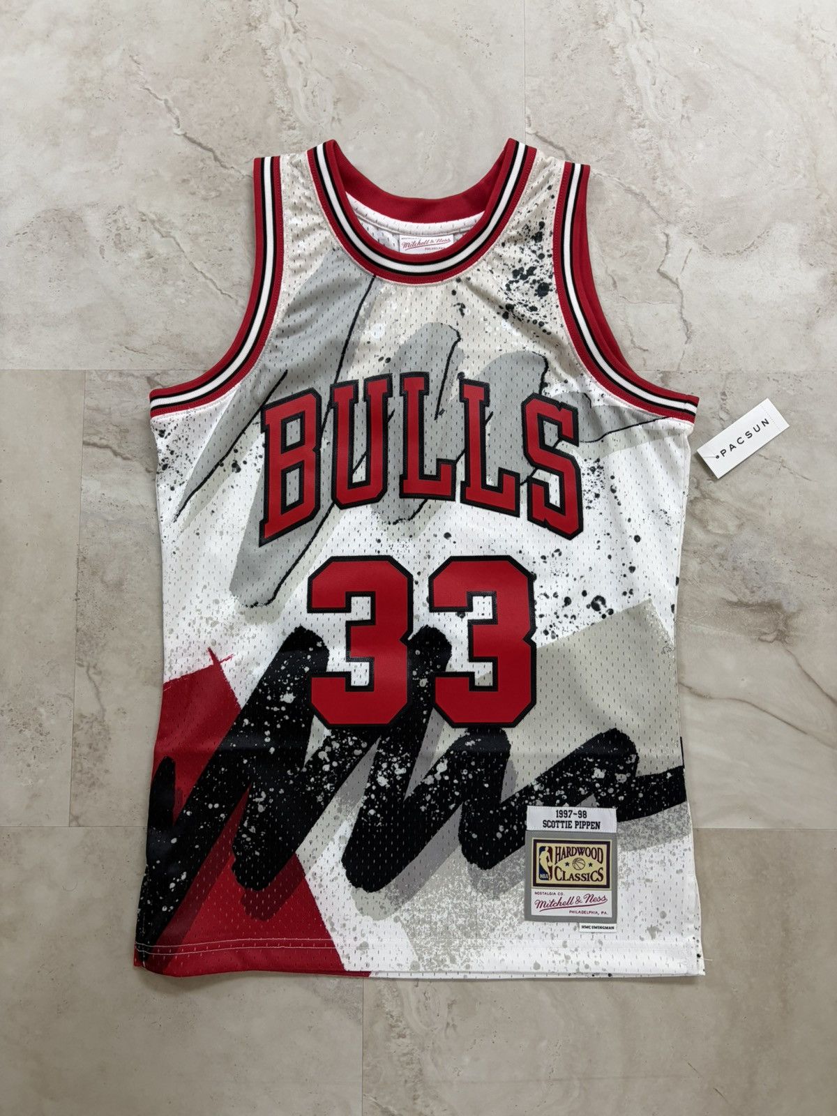 Mitchell & Ness Scottie Pippen Mitchell & Ness Jersey Size US S / EU 44-46 / 1 - 1 Thumbnail