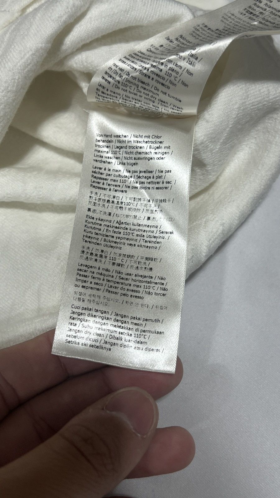 Fendi Fendi Monogram Towel White Tee Size US L / EU 52-54 / 3 - 8 Thumbnail