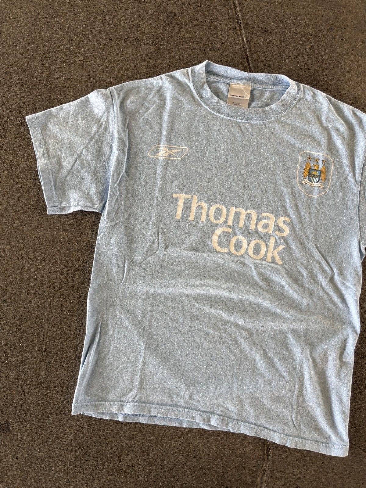 Vintage Crazy Vintage Manchester City Y2K Soccer UK Umbro T Shirt Size US M / EU 48-50 / 2 - 1 Thumbnail