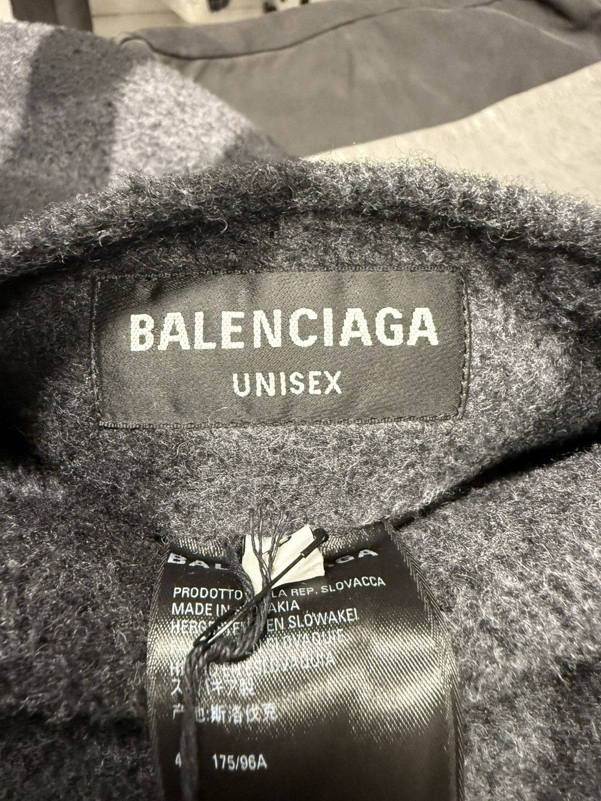 Balenciaga AW2022 Balenciaga Reversible Black Ripstop/Wool ‘Buffalo’ Jacket Size US M / EU 48-50 / 2 - 7 Thumbnail