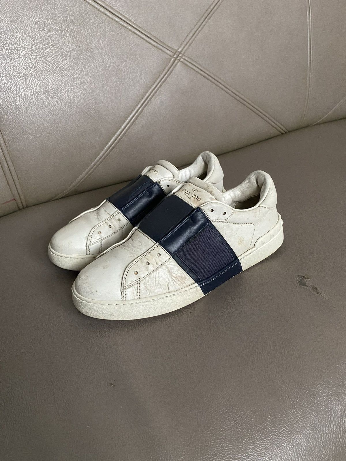 Valentino Valentino garavani no lace sneakers low leather Size US 8.5 / EU 41-42 - 2 Thumbnail