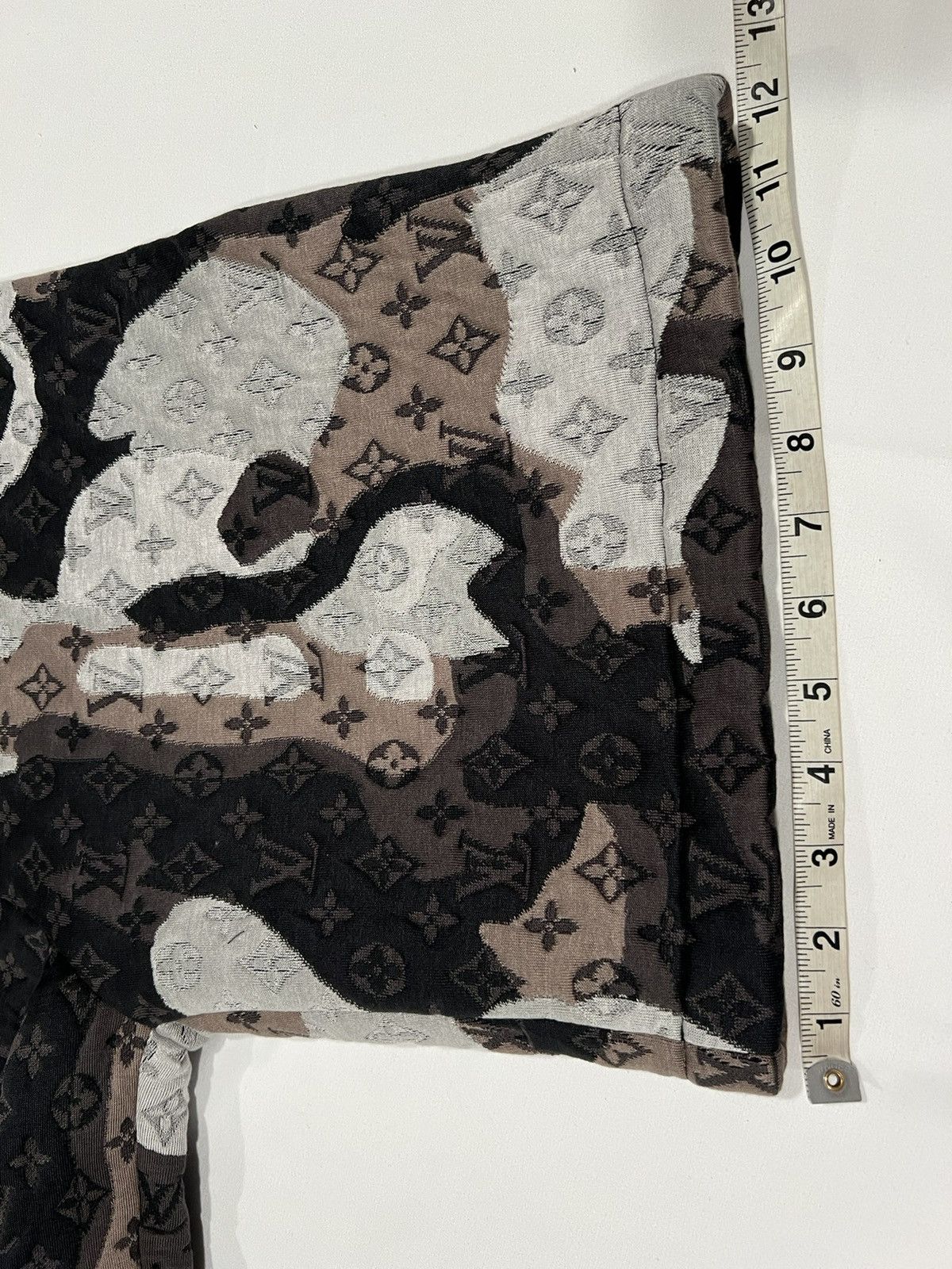 Louis Vuitton Louis Vuitton men’s monogram face shorts. XL Size US 36 / EU 52 - 7 Thumbnail