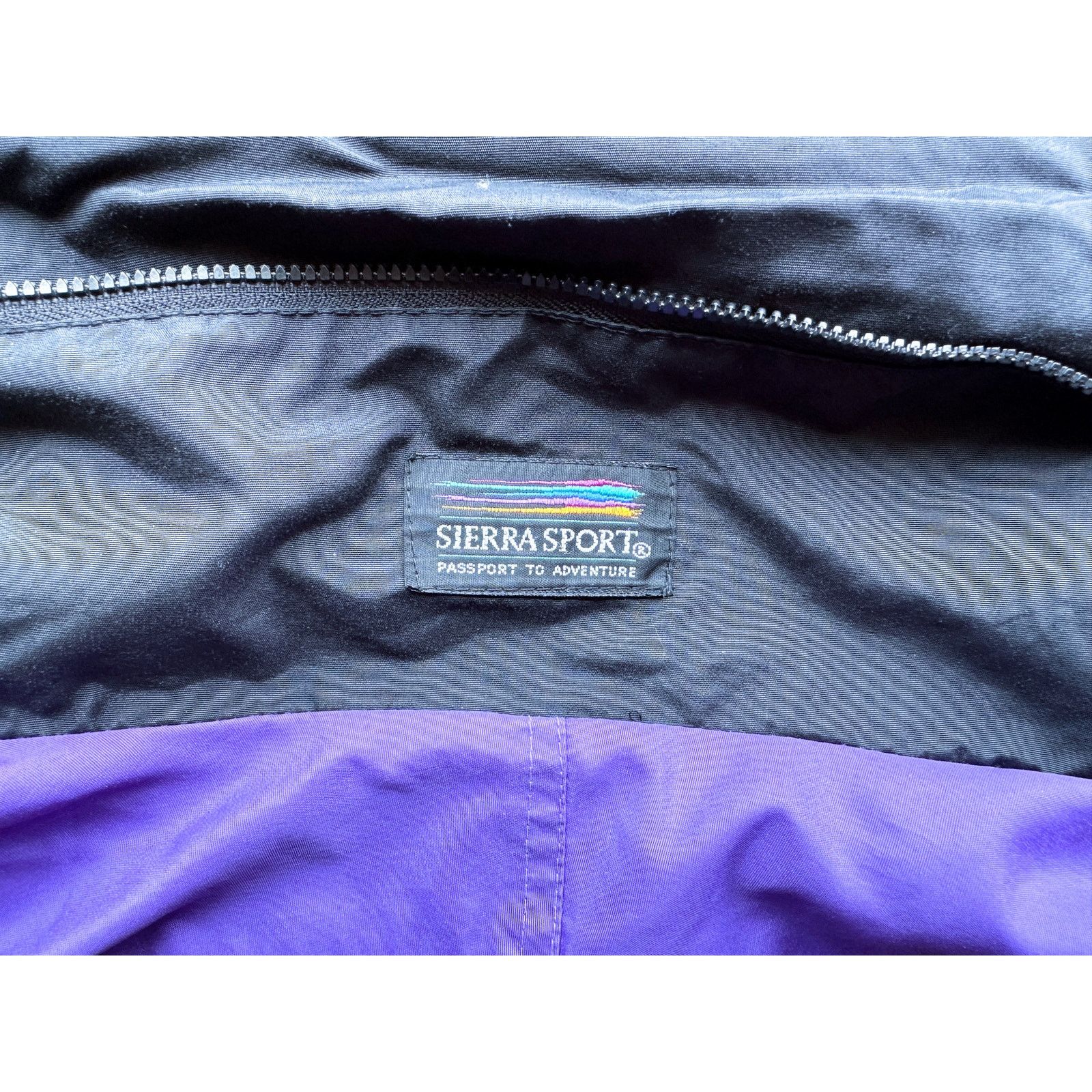 Columbia × Sierra NY Daily News MOST NEW YORK 90s Logo jacket L blk purple vtg Size US L / EU 52-54 / 3 - 14 Thumbnail
