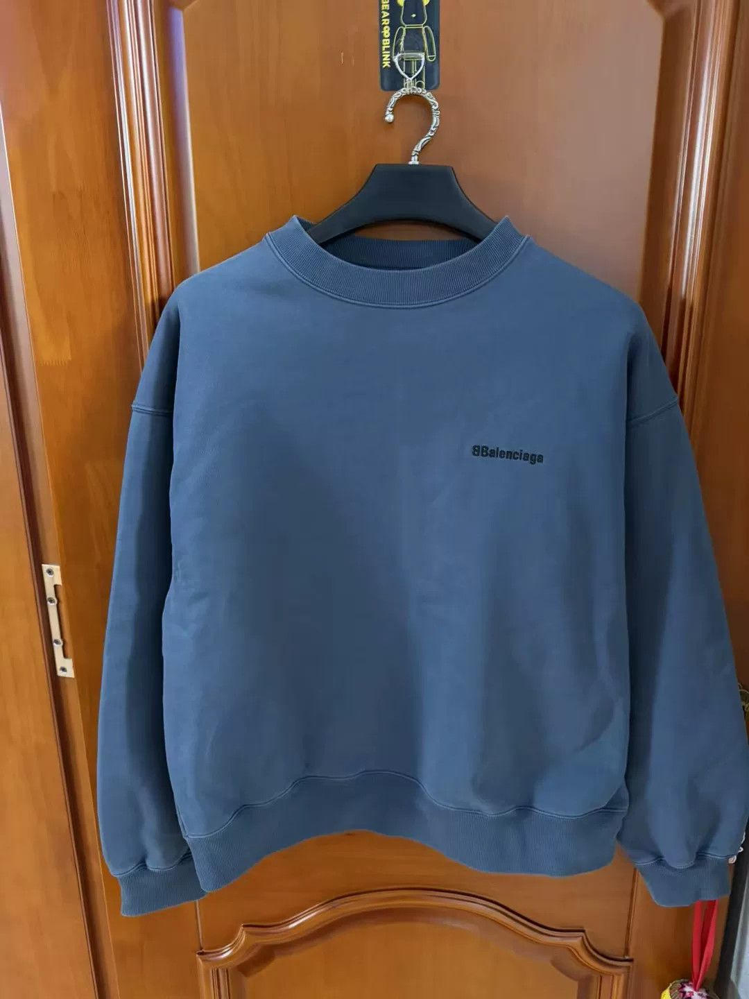 Balenciaga balenciaga dark blue embroidered logo sweatshirt Size US XS / EU 42 / 0 - 1 Thumbnail