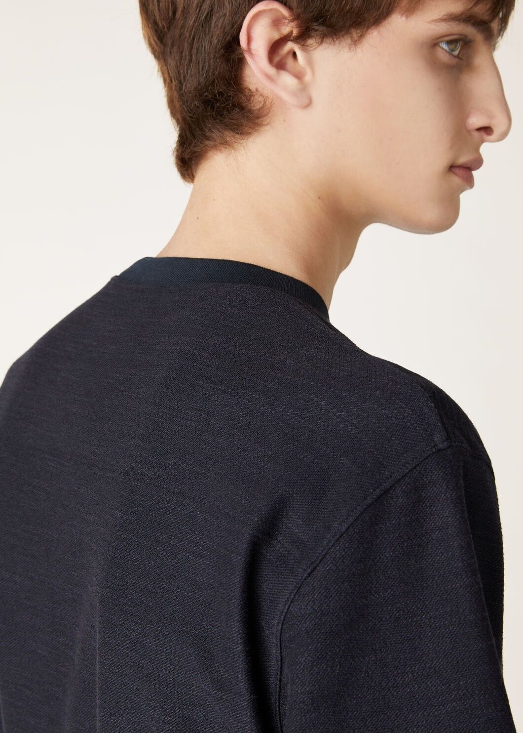 Loro Piana o1w1db10725 FAO4470 Quarna T-Shirt in Black Size US L / EU 52-54 / 3 - 3 Thumbnail