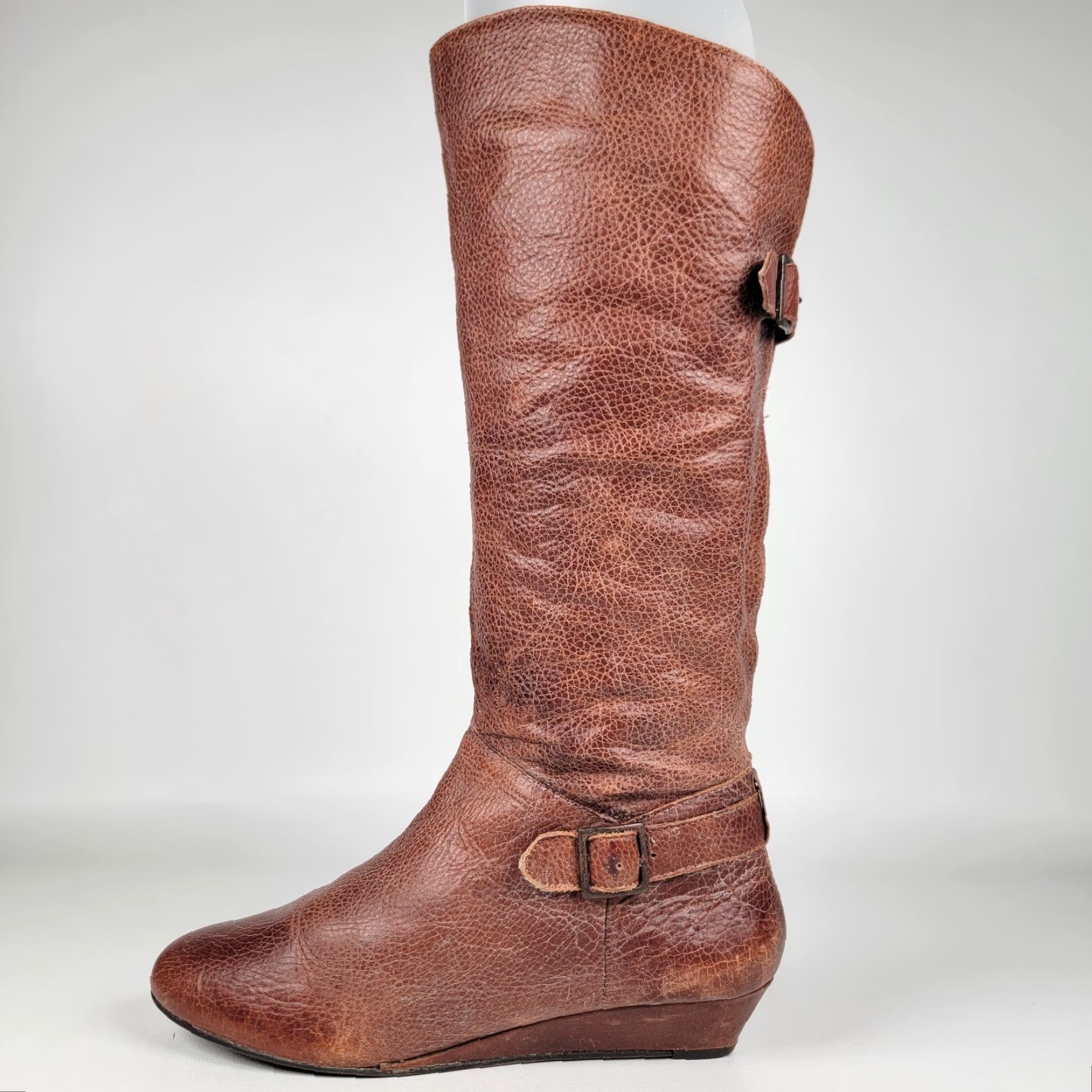 Vintage VINTAGE Cathy Jean Boots Women’s 8 Brown Tan Leather Riding Low Heel Calf Mid-Low Shaft Slip On Buckle 90s Y2K Brown Leather Boots Womens Size 30" / US 8 / IT 44 - 6 Thumbnail