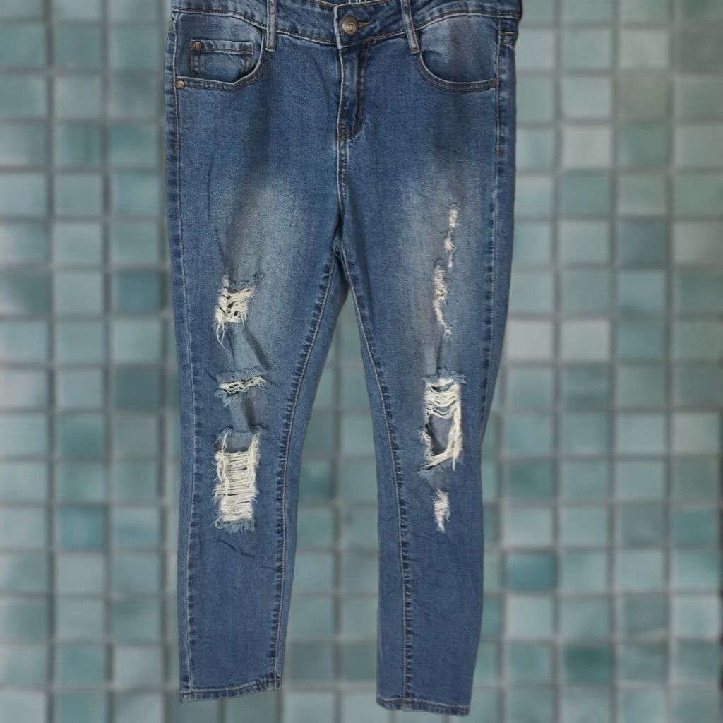 Cotton On Cotton On Womens Jeans Skinny Blue 7/8 Denim Regular 5-Pocket Distressed Slim Casual Size 28" / US 6 / IT 42 - 1 Thumbnail