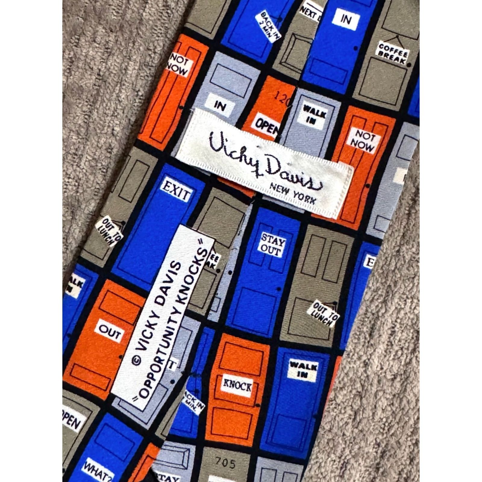 Vintage VINTAGE Vicky Davis Silk Necktie Tie Mens MINT Oppurtunity Knocks Size ONE SIZE - 7 Thumbnail