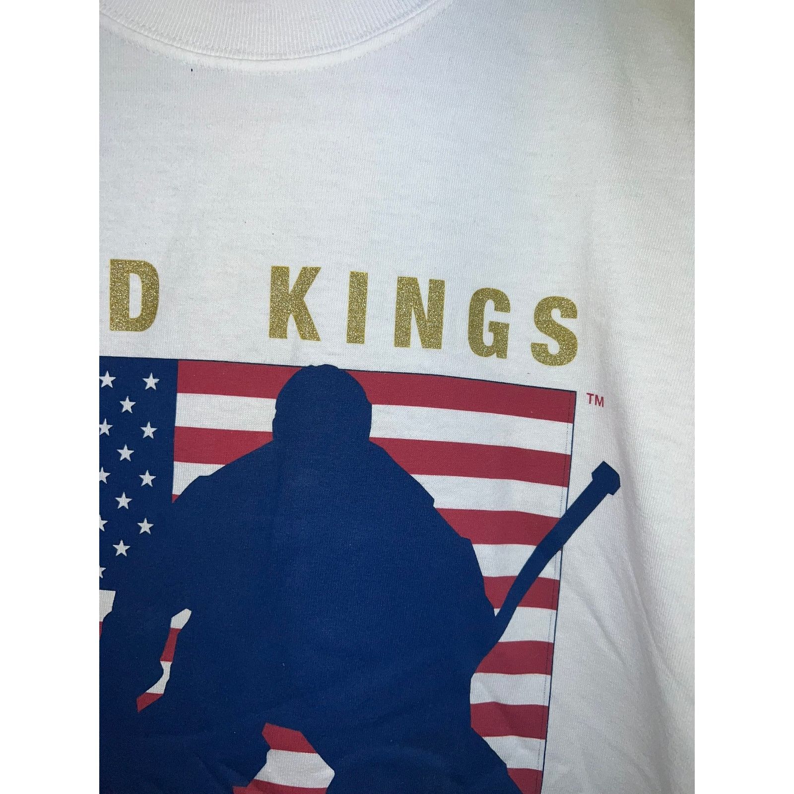 Gildan Vintage Gold Kings Shirt Hockey Stand Their Ground Tee 90s L Size US L / EU 52-54 / 3 - 4 Thumbnail