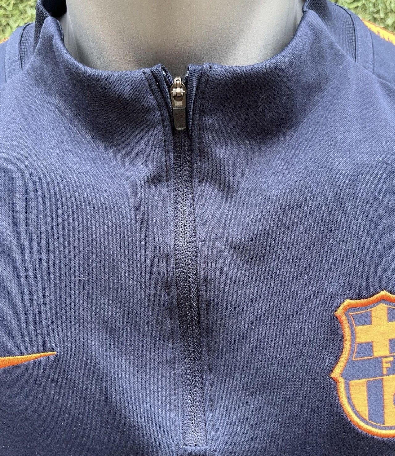 Nike Sweat shirt barcelone Size US M / EU 48-50 / 2 - 5 Thumbnail