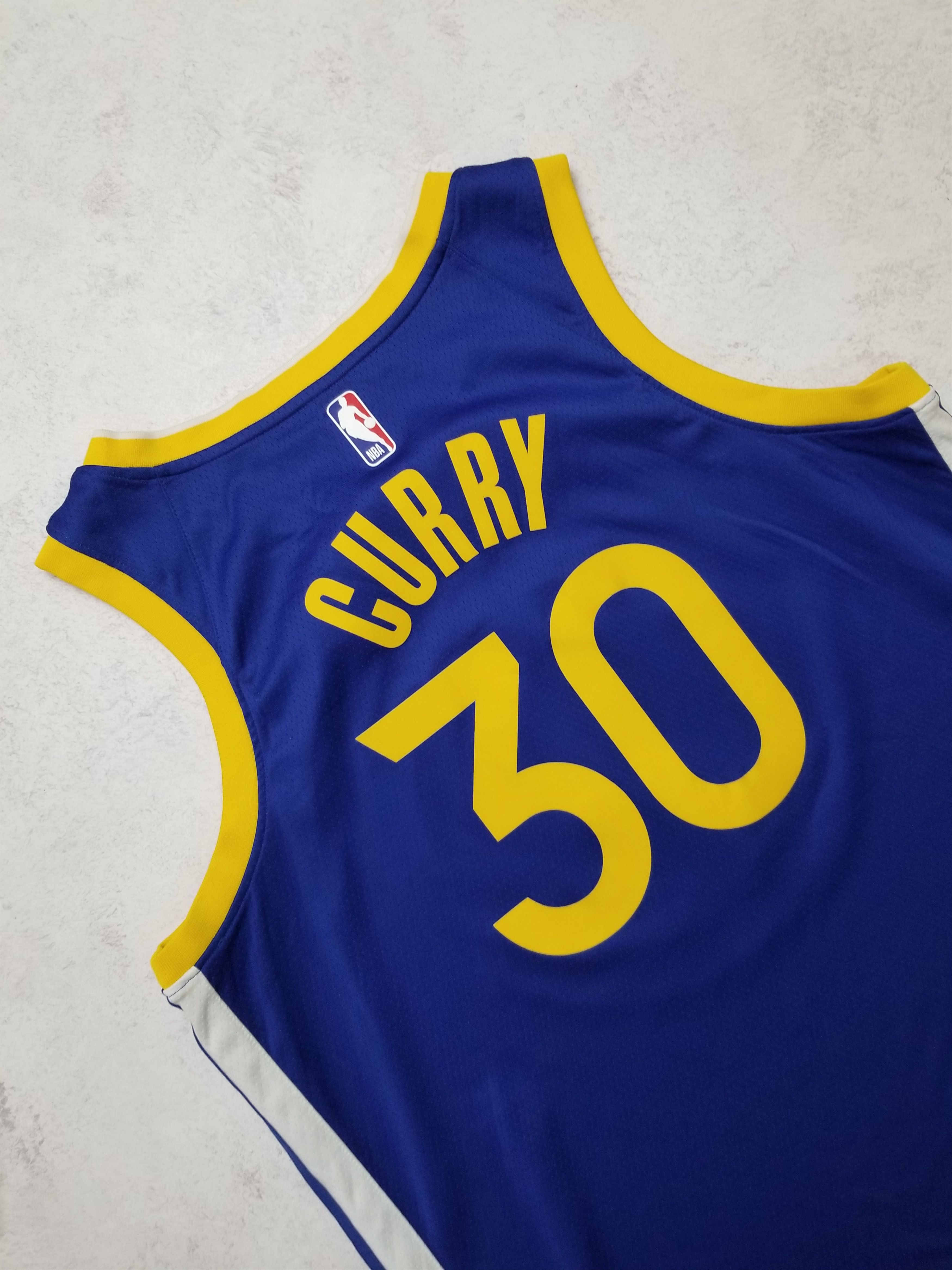 Nike Stephen Curry #30 Nike Golden State Warriors Swingman Jersey Size US L / EU 52-54 / 3 - 8 Thumbnail