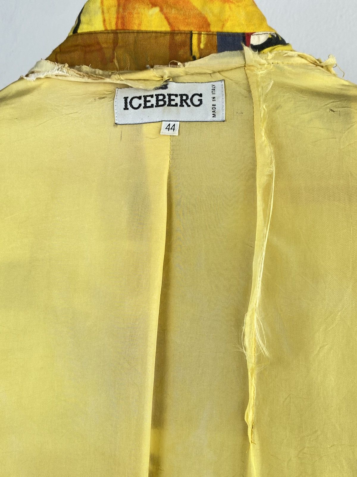 Japanese Brand 90’s Iceberg Smoking Kills Short Sleeve Blazer Jacket Size S / US 4 / IT 40 - 22 Thumbnail