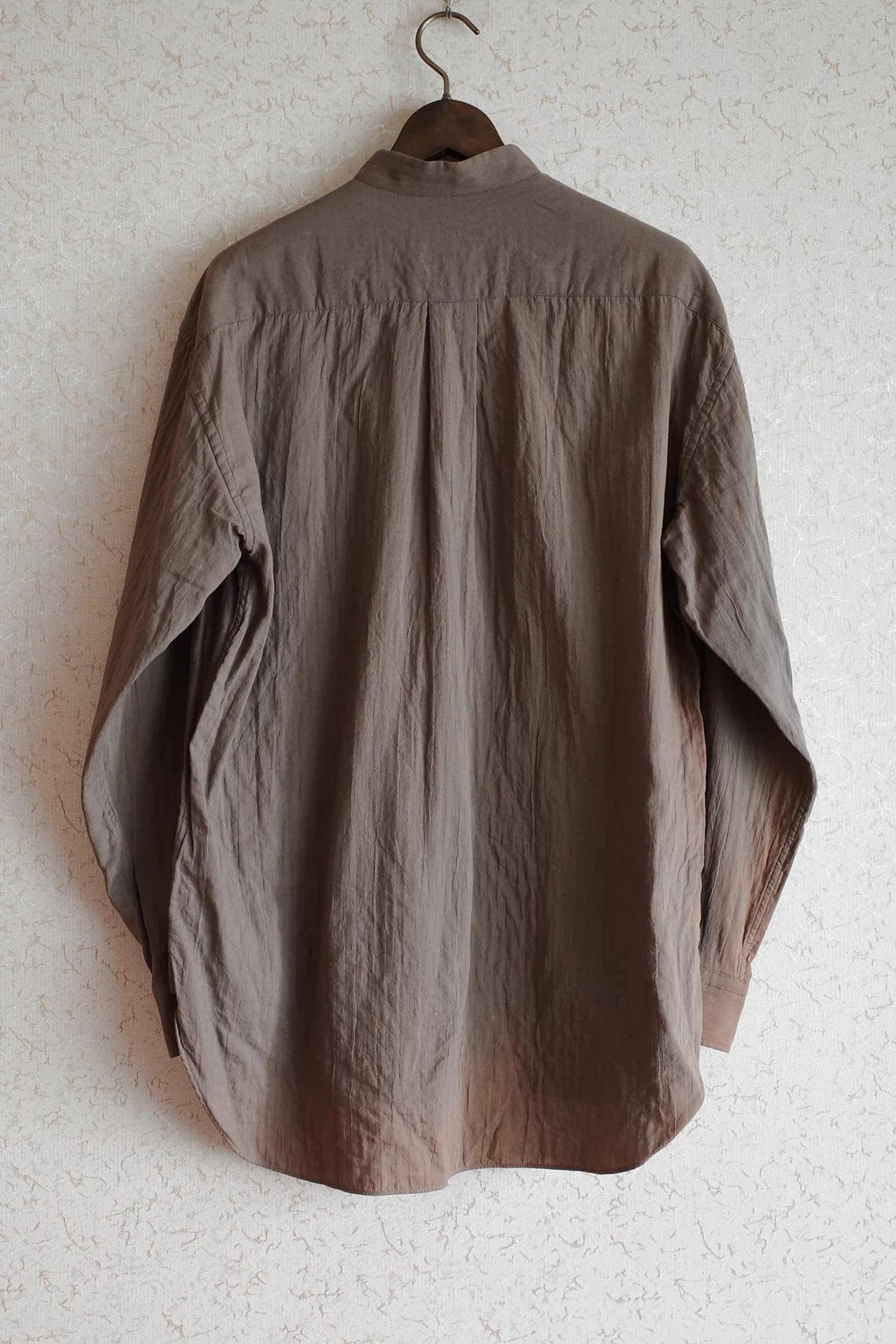 Issey Miyake Issey Miyake Men 90s Sun-Faded Cotton Voile Collarless Shirt Size US L / EU 52-54 / 3 - 3 Thumbnail