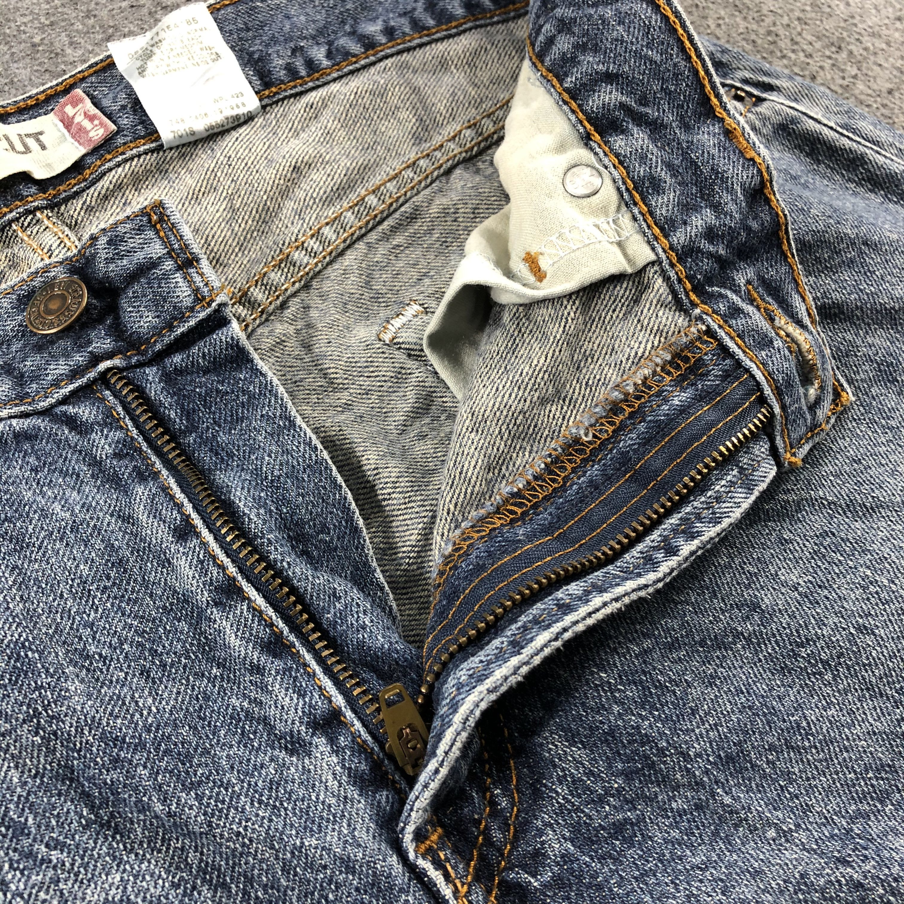 Levi's Vintage Levis 527 Flare Jeans-J2655 Size US 32 / EU 48 - 9 Thumbnail