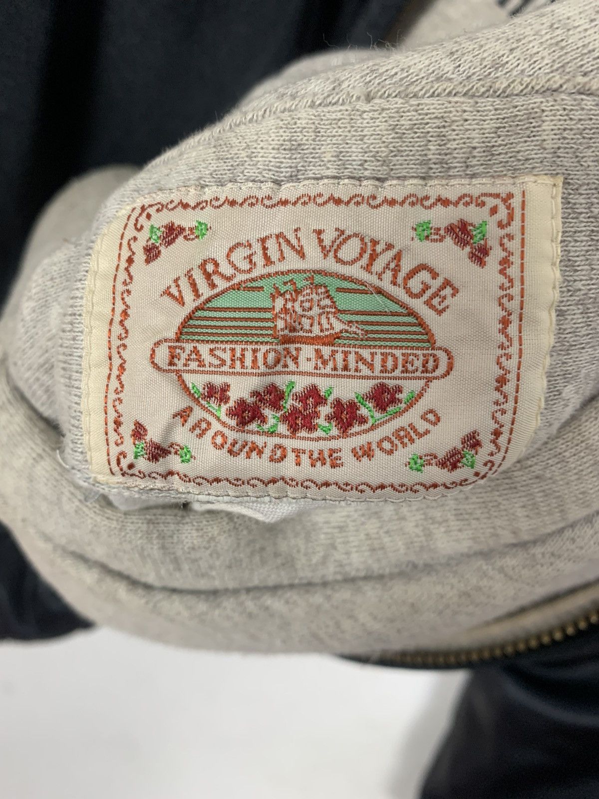 Japanese Brand Vintage virgin Voyage JapaneseBrand StreetWear Bomber Jacket Size US M / EU 48-50 / 2 - 12 Thumbnail