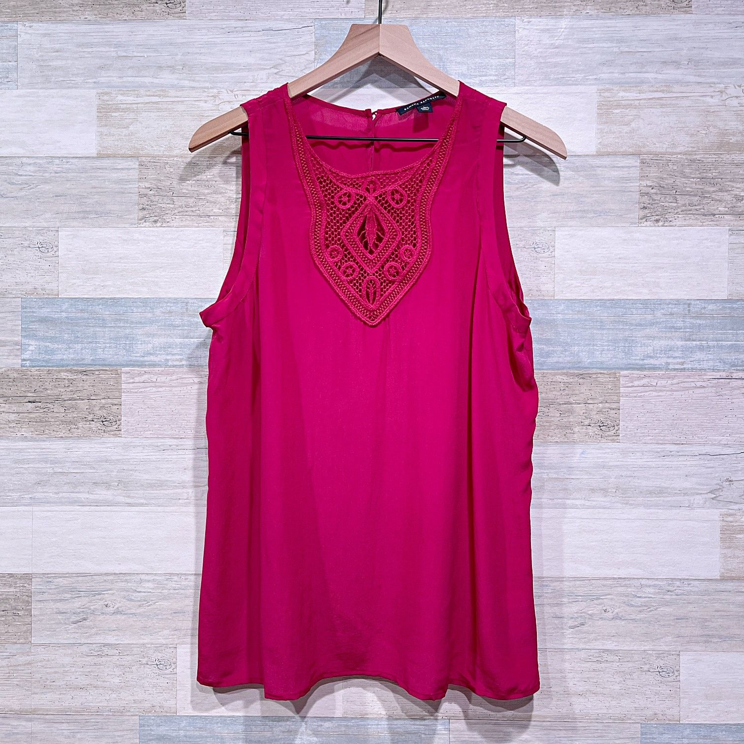 Other BANANA REPUBLIC 100% Silk Embroidered Tank Pink Womens Large Size L / US 10 / IT 46 - 2 Thumbnail