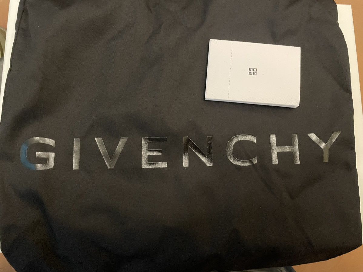 Givenchy Givenchy Marshmallow Sandals Size US 9 / EU 42 - 7 Thumbnail