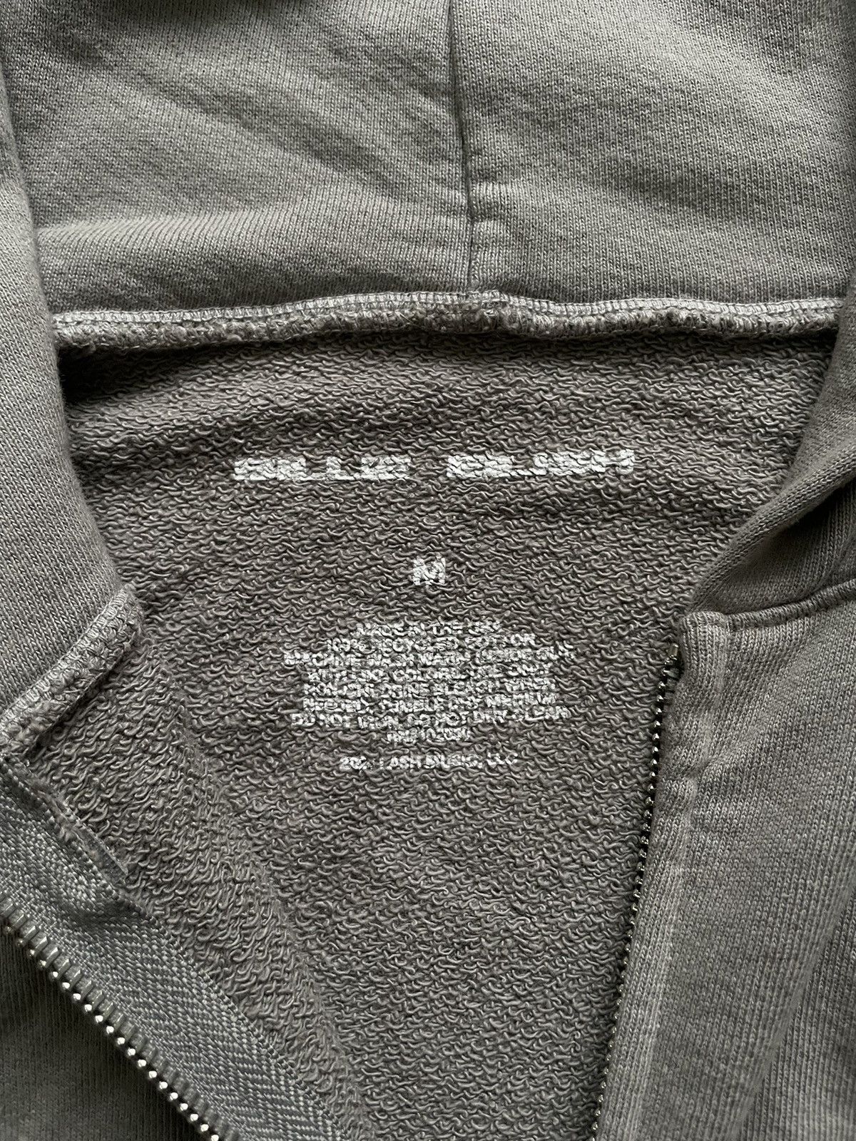 Billie Eilish Rare! Hoodie Billie Eilish Hit Me Hard And Soft Zip Size US M / EU 48-50 / 2 - 7 Thumbnail