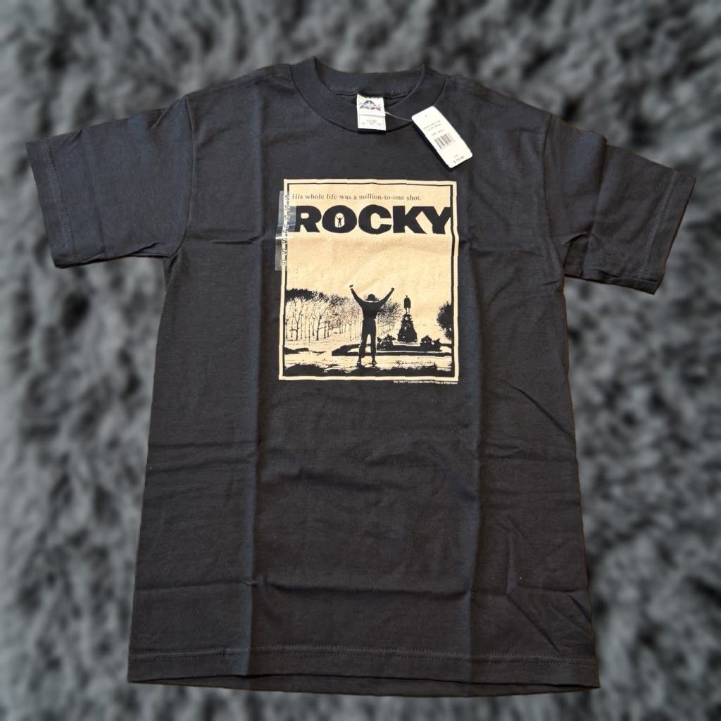 Vintage VINTAGE Rocky Balboa Shirt Mens Small Black T-Shirt Crew Neck Cotton Knit Logo Graphic Print Movie Rocky Philadelphia Museum Steps Size US S / EU 44-46 / 1 - 1 Thumbnail
