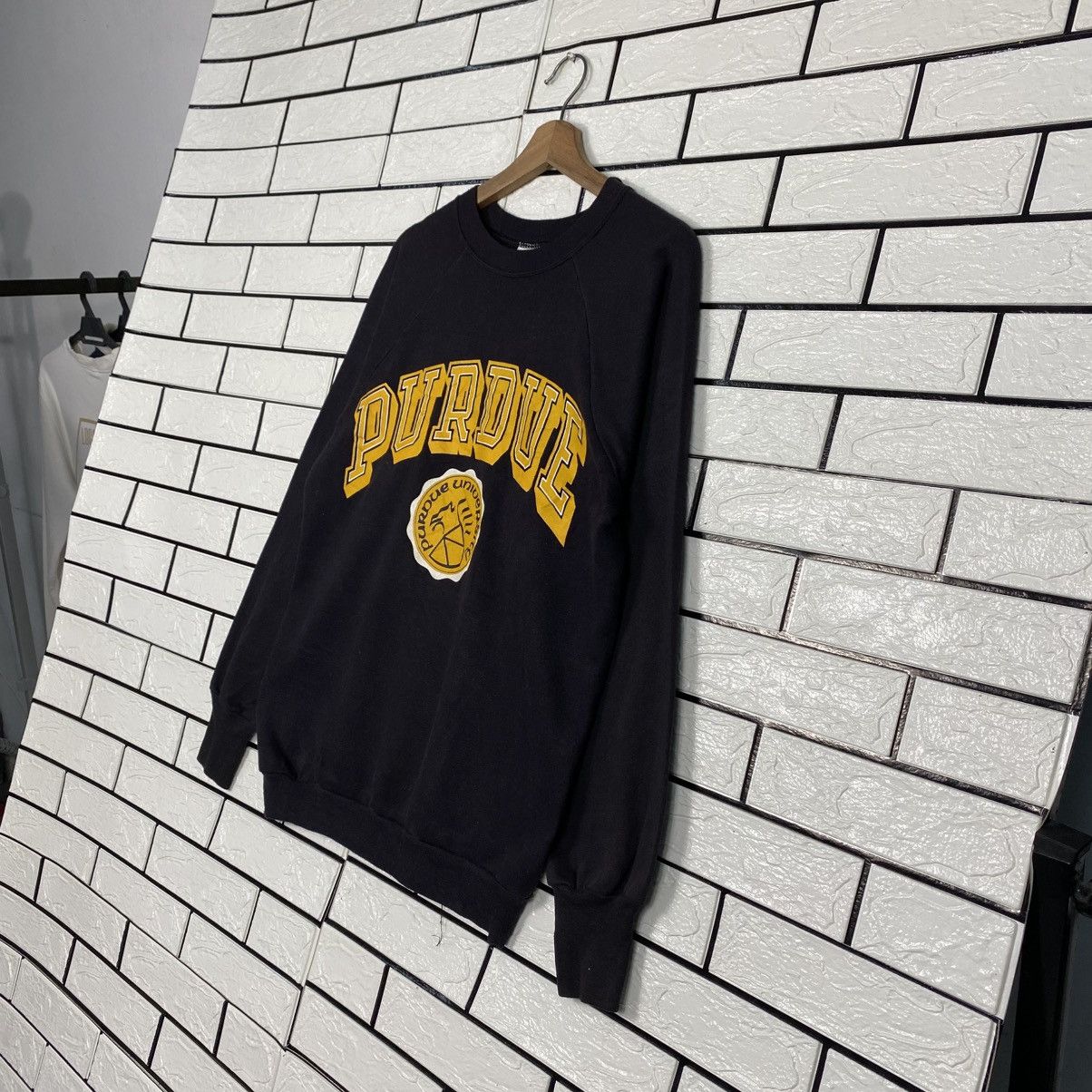 Vintage 📌Vintage Jumper Sweatshirt Signal USA Purdue University Size US L / EU 52-54 / 3 - 3 Thumbnail
