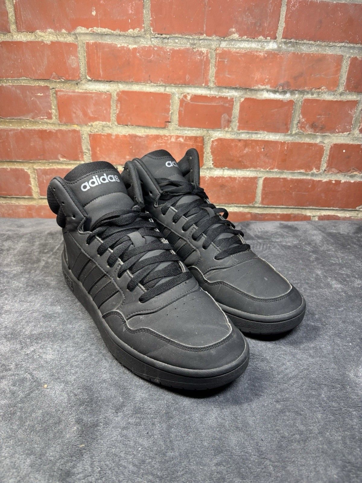 Adidas adidas Men's Hoops 3.0 Mid Top Athletic Shoes Us 10.5M Size US 10.5 / EU 43-44 - 1 Thumbnail