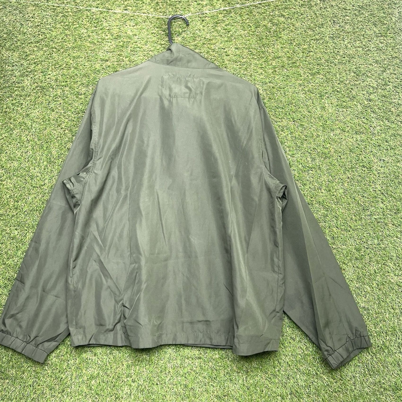 Vintage 5.11 Tactical Windbreaker Jacket Mens M Green Lightweight Full Zip Softshell Windbreaker Army Outdoor Casual Workwear Regular Fit 109614 Size US M / EU 48-50 / 2 - 2 Thumbnail