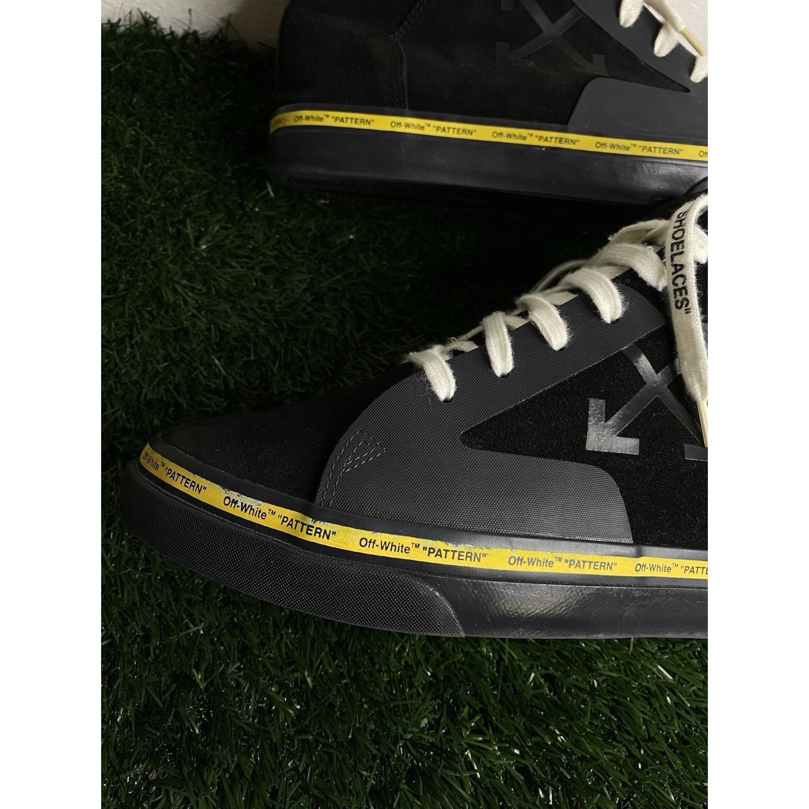 Off-White Off-White Vulc Sneaker Mid 'Black' | Size 43 EU ( 10 us ) Size US 10 / EU 43 - 3 Thumbnail