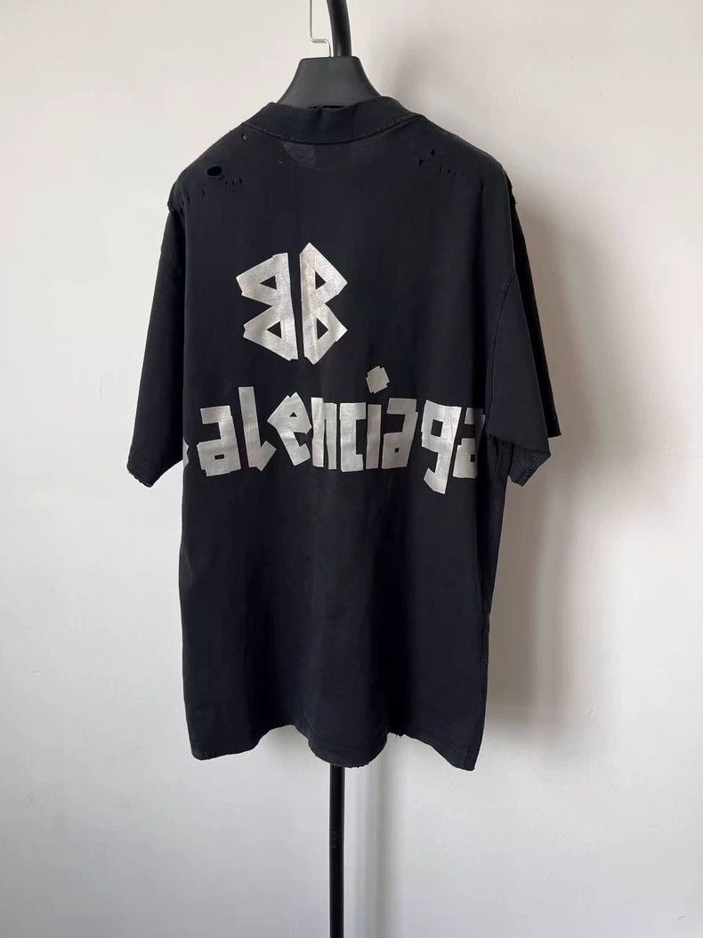 Balenciaga Balenciaga New Tape Type Alphabet Printed Worn Short Sleev Size XS / US 0-2 / IT 36-38 - 2 Thumbnail