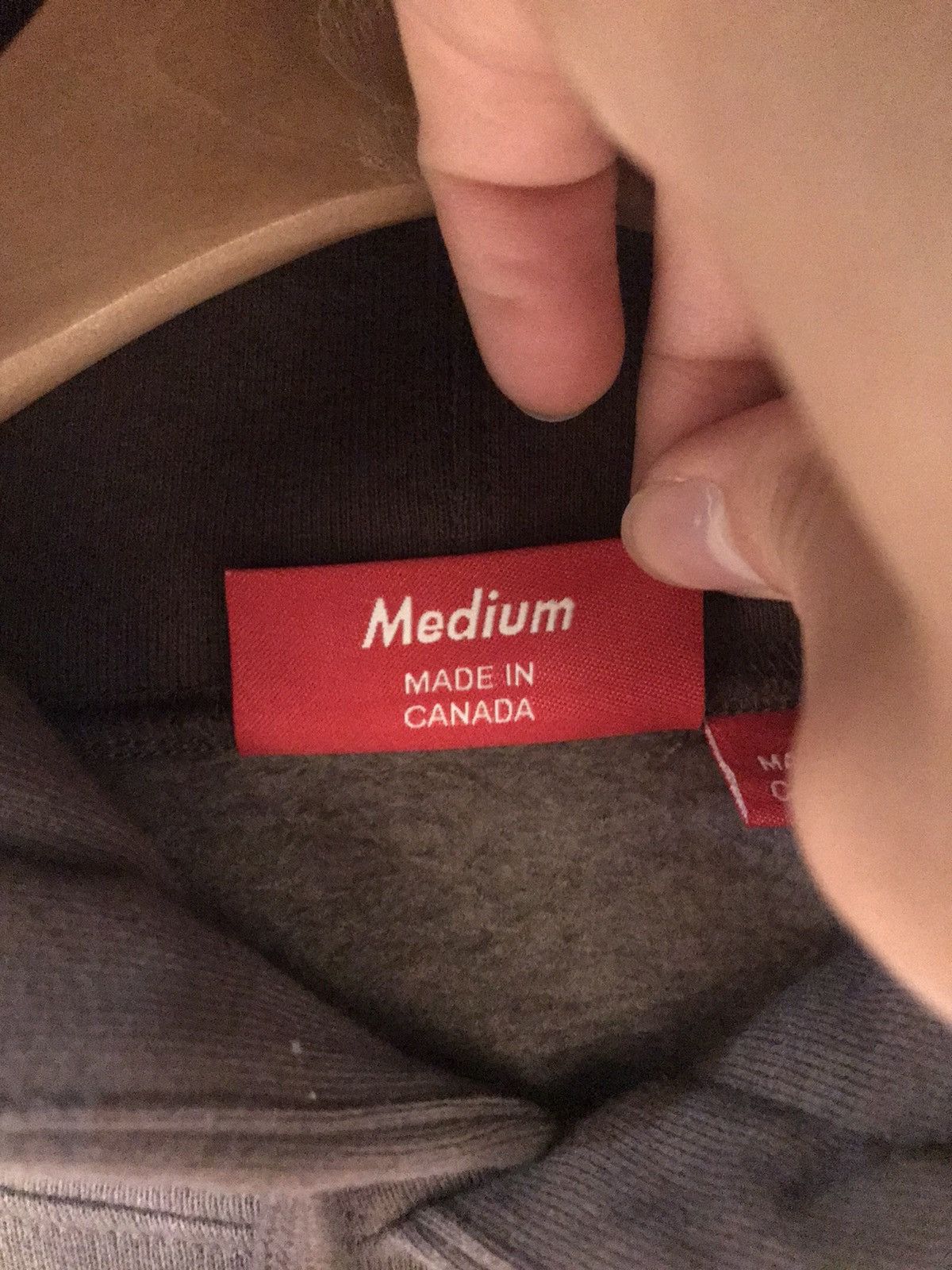 Supreme SS24 deadstock supreme logo sabotage gradient hoodie Size US L / EU 52-54 / 3 - 5 Thumbnail