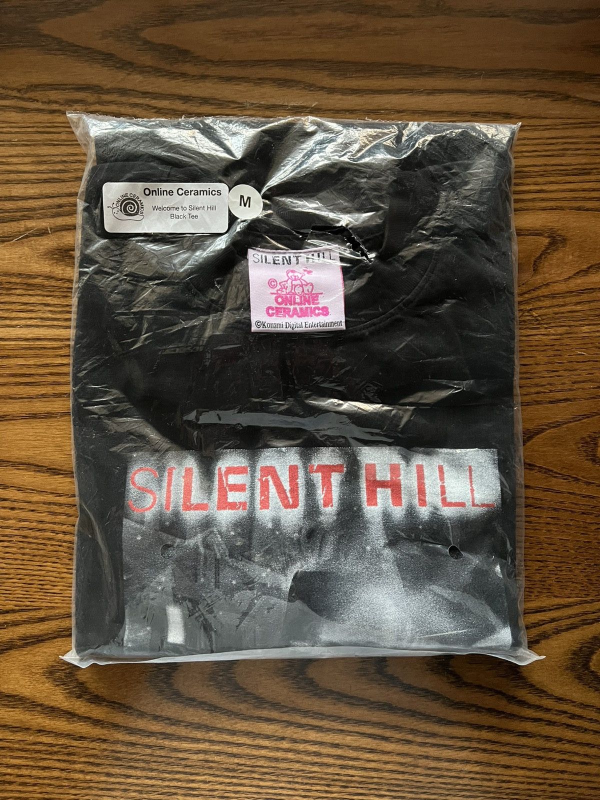 Online Ceramics Online Ceramics x Silent Hill 2 Welcome To Silent Hill Tee Size US M / EU 48-50 / 2 - 2 Thumbnail