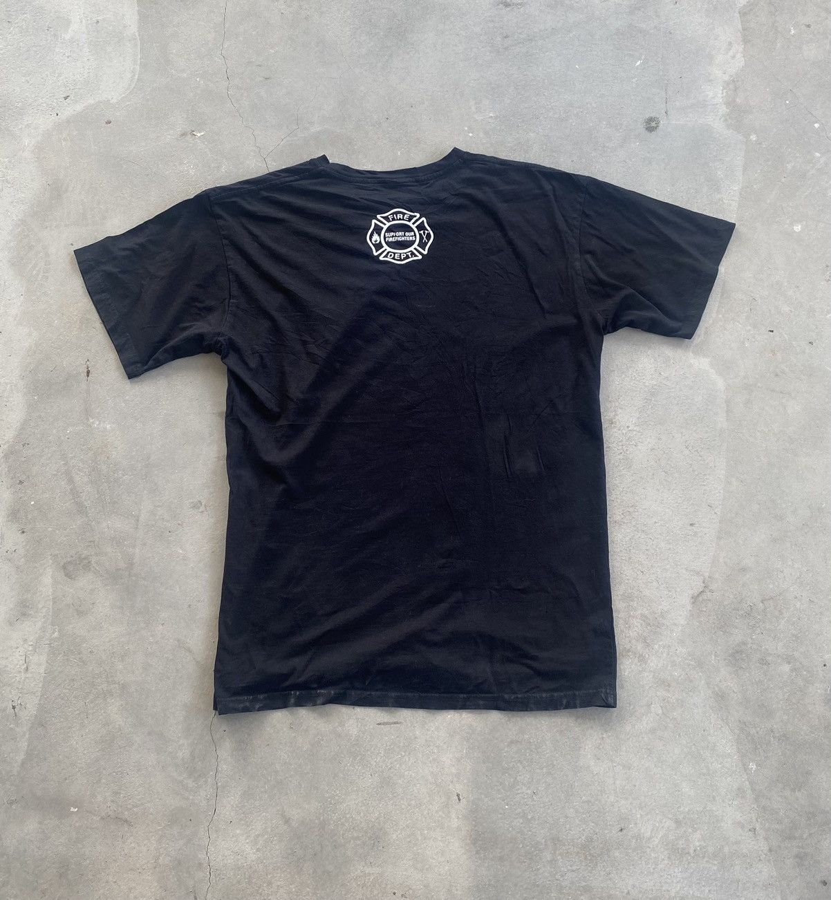 Vintage GUINNESS FOR FIRE DEPARTMENT TEE Size US M / EU 48-50 / 2 - 4 Thumbnail