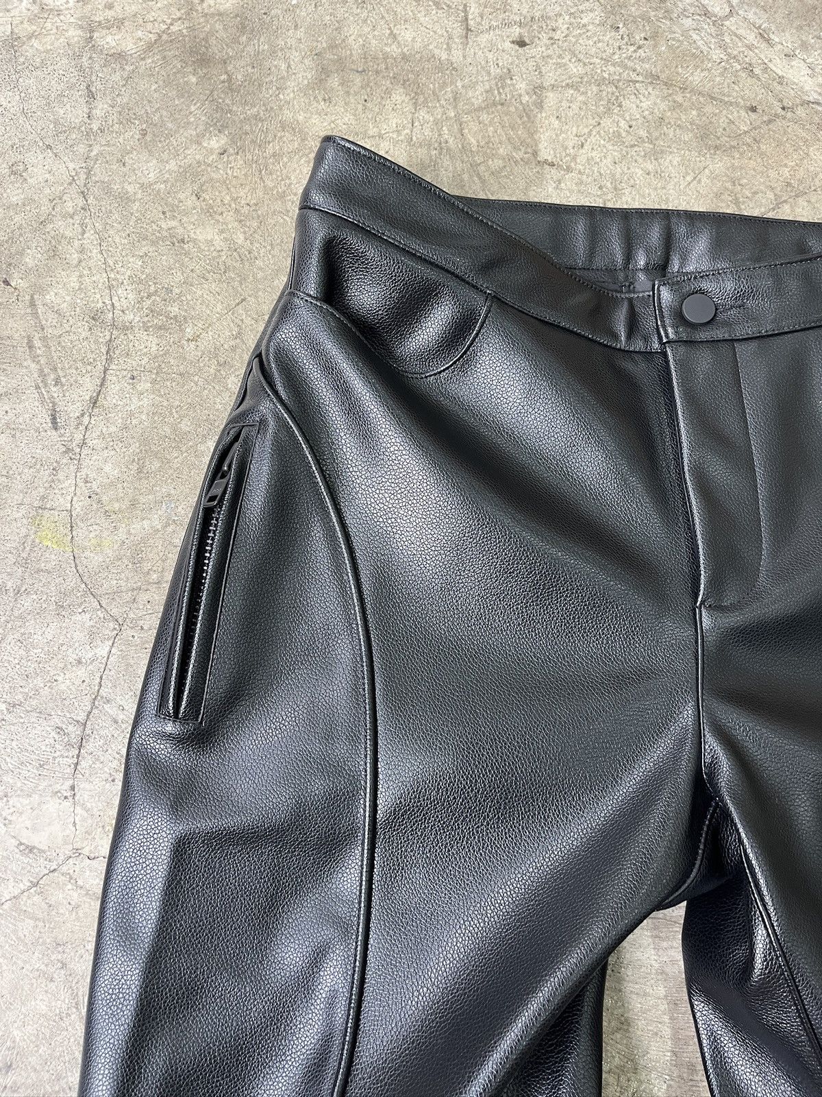 Other KHY Faux Leather Wide Leg Pants (unisex) Size US 31 - 6 Thumbnail