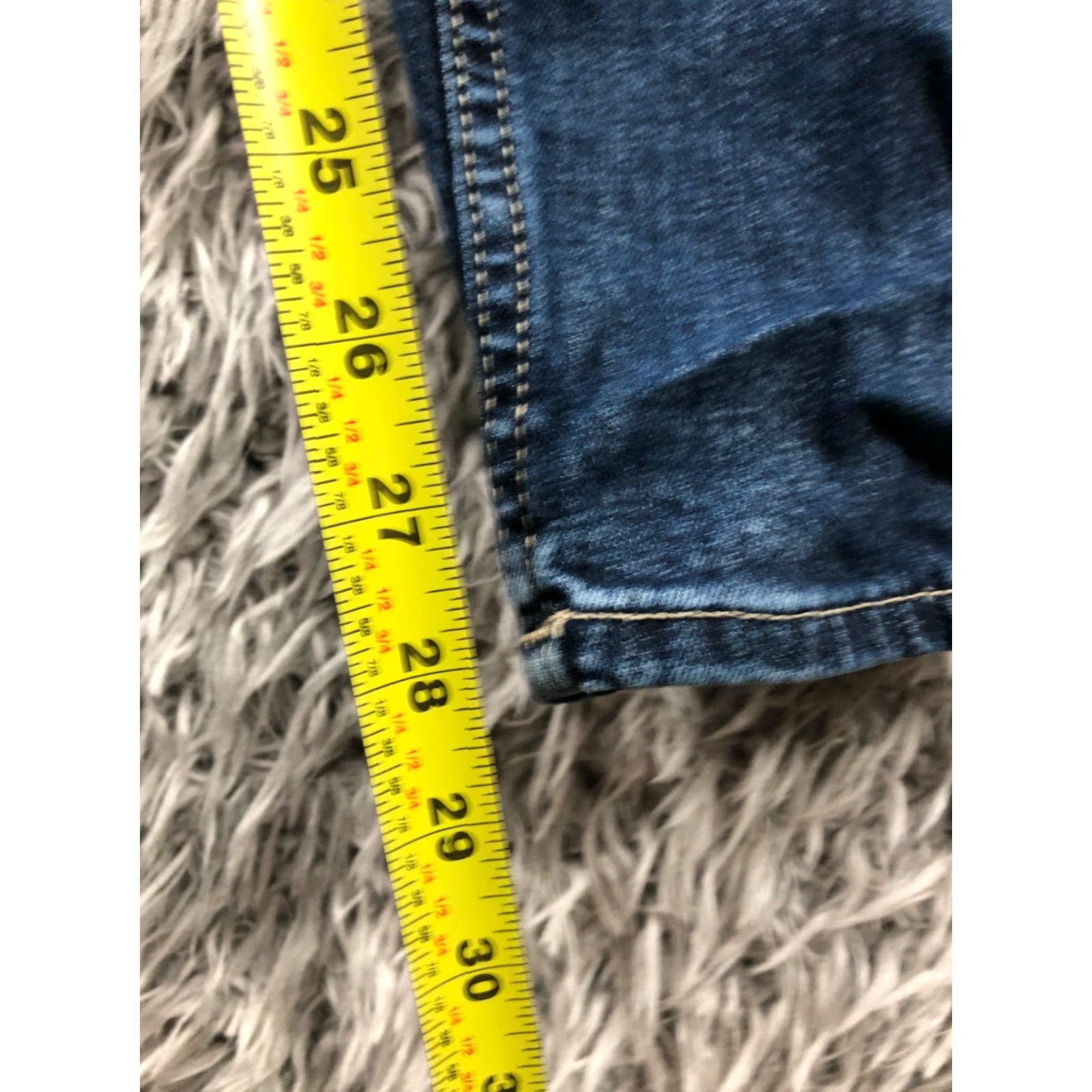 Vintage Maurices Jeans Skinny Maurices Denim Blue 26 Womens Regular Jeans 26 Blue Medium Wash Pocket 5-Pocket Rise Low Velvet? Size 26" / US 2 / IT 38 - 3 Thumbnail