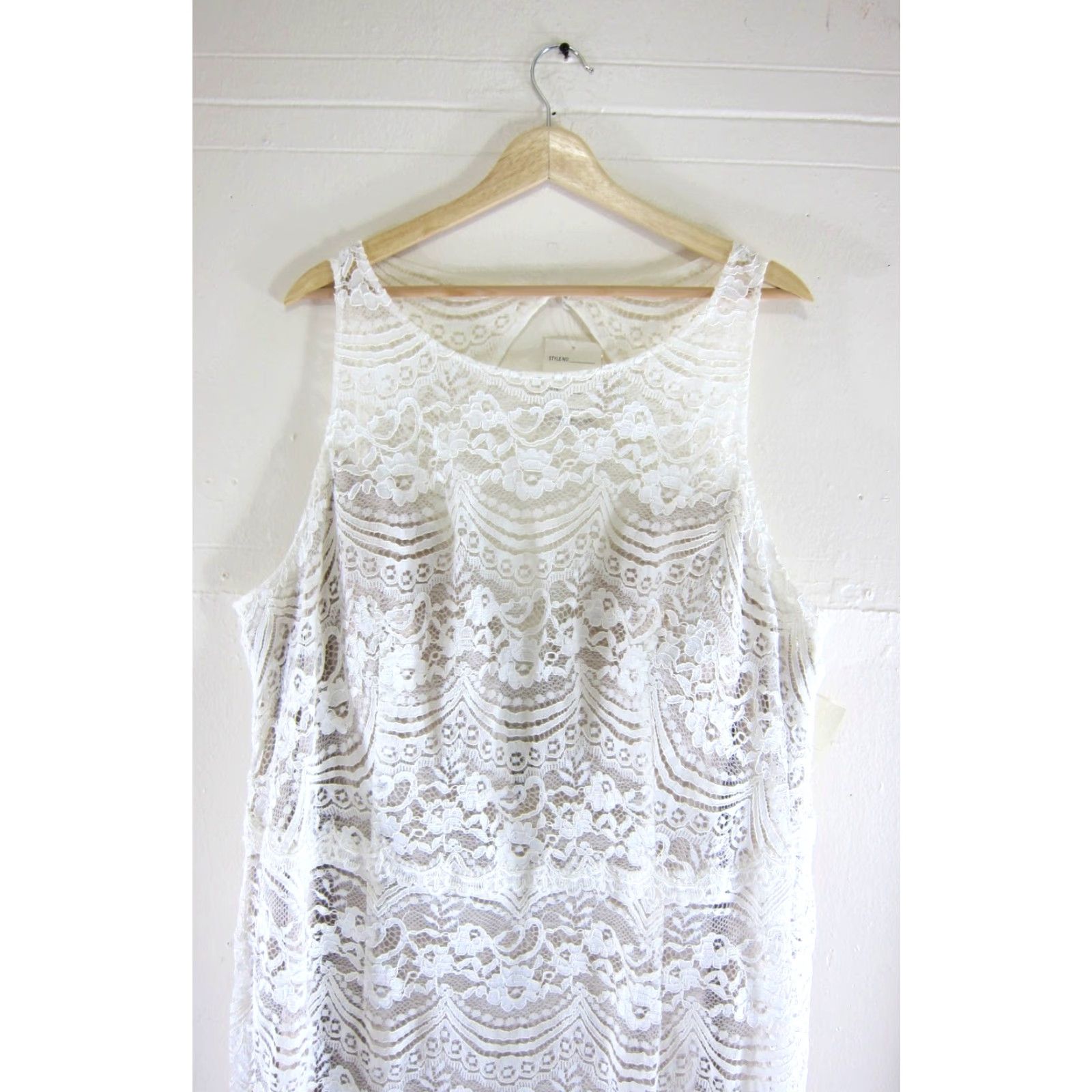 Vintage NWT Melissa Sweet Ivory Illusion Plunge Lace Sheath Open Back Wedding Dress 26W Size 26 - 5 Thumbnail