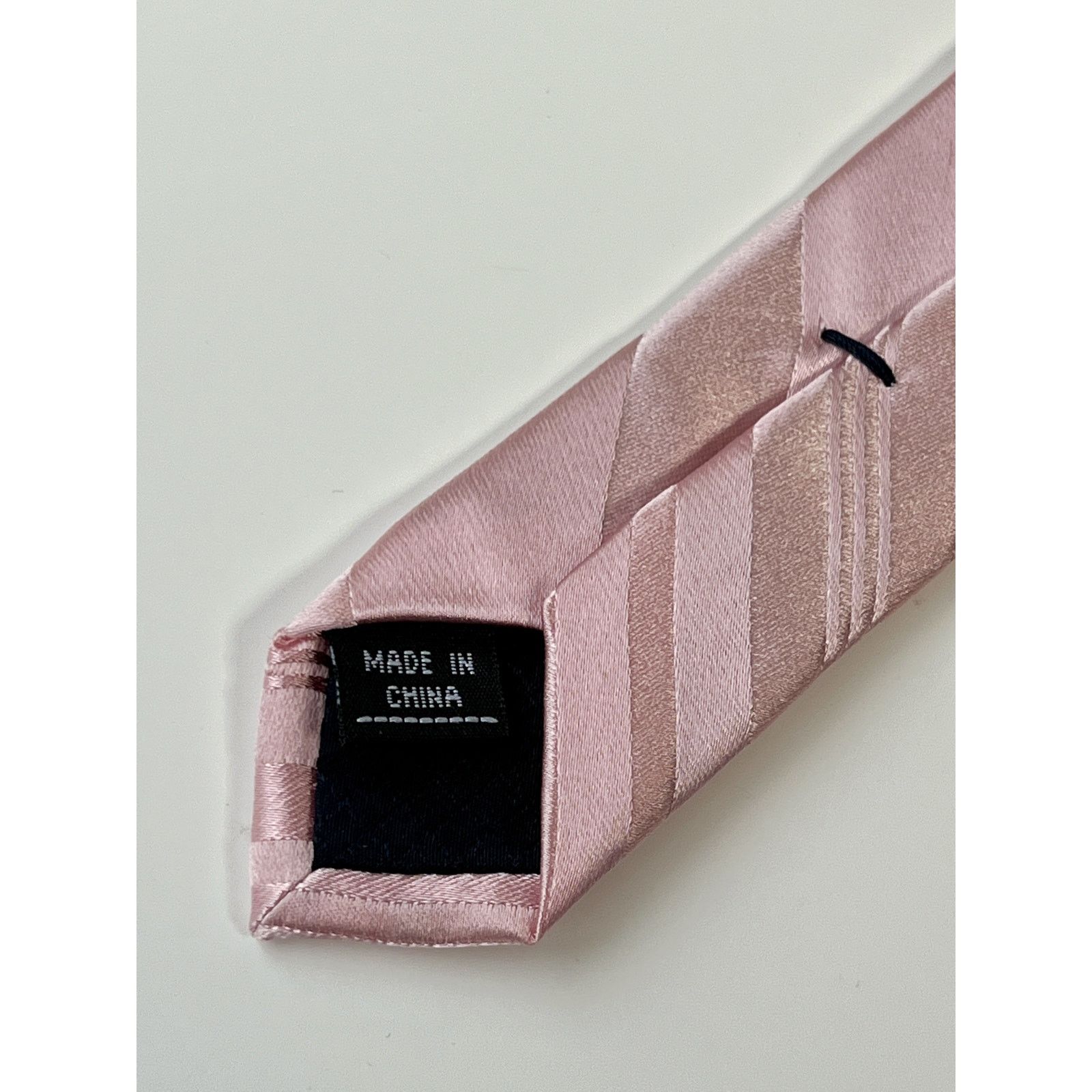 Jones New York Jones New York Men's Pink Striped 100% Silk Necktie Neck Tie Size ONE SIZE - 7 Thumbnail