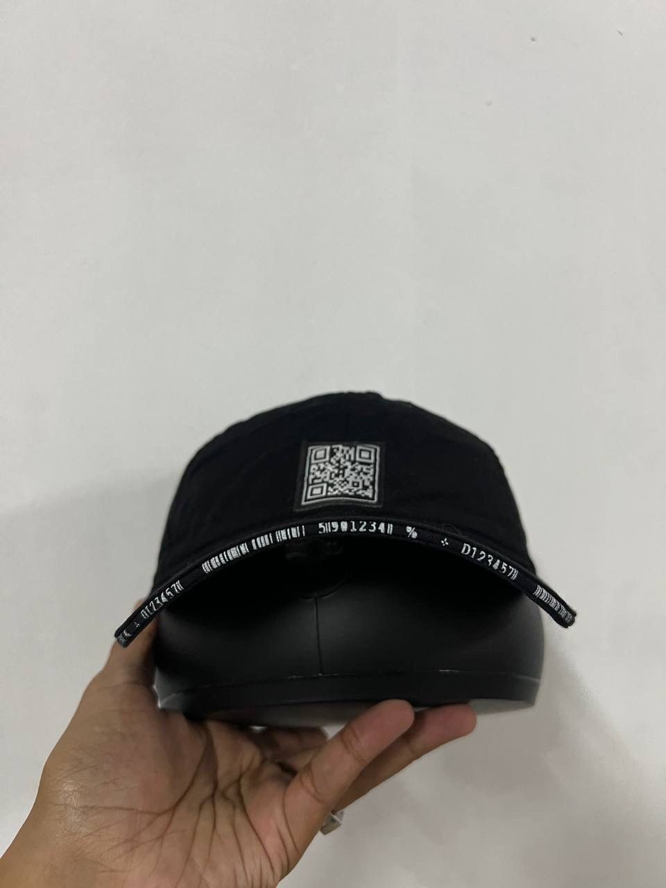Japanese Brand Bar Code LC Waikiki Hat Size ONE SIZE - 7 Thumbnail