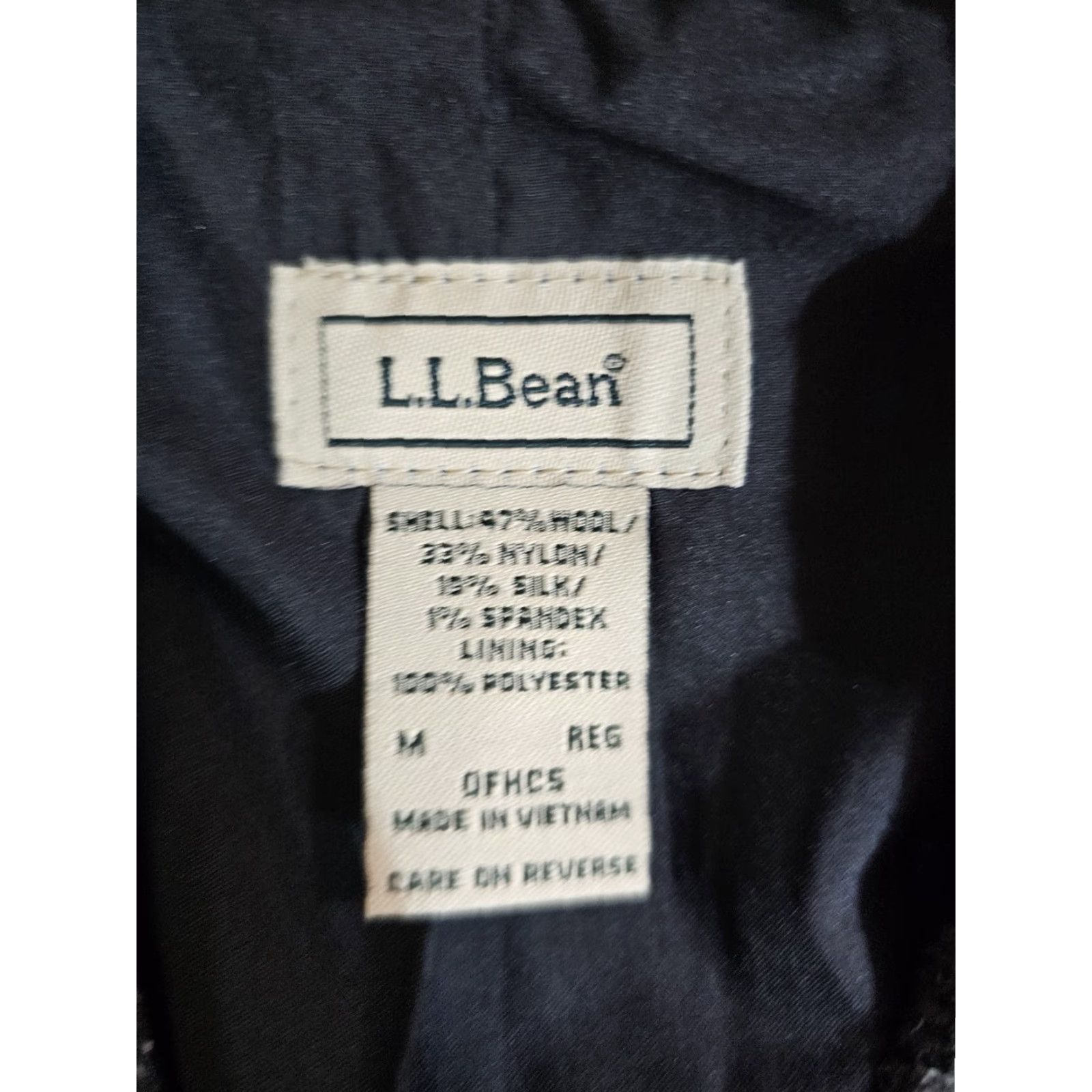 Vintage VINTAGE L.L. Bean Blazer Women’s Wool Blend 3-Button Gray Regular M Short Sleeve Long Sleeve Coat/Blazer Style 90s Century? Size M / US 6-8 / IT 42-44 - 4 Thumbnail