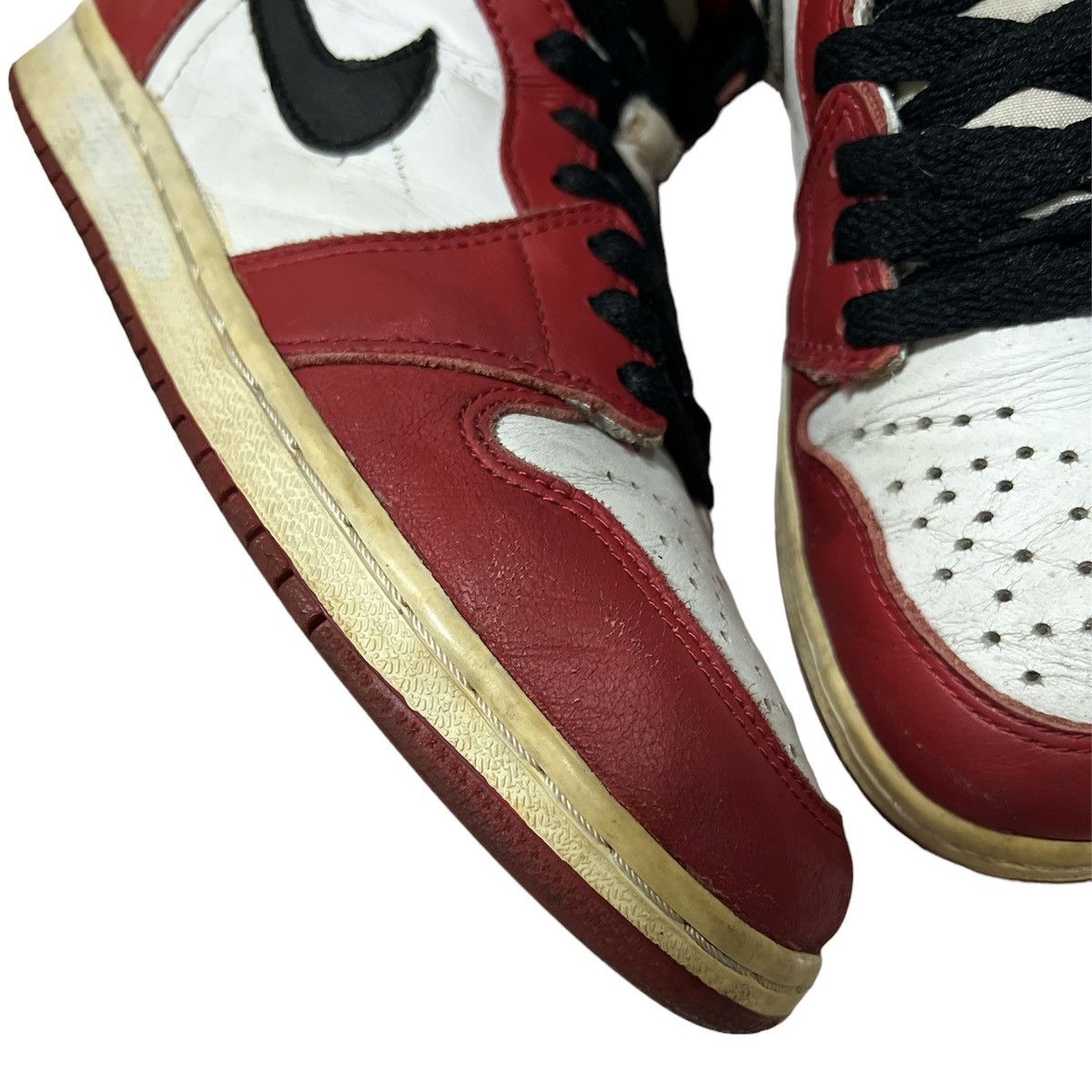 Jordan Brand Retro OG Nike Air Jordan 1 High Chicago 1994 Size US 7.5 / EU 40-41 - 10 Thumbnail