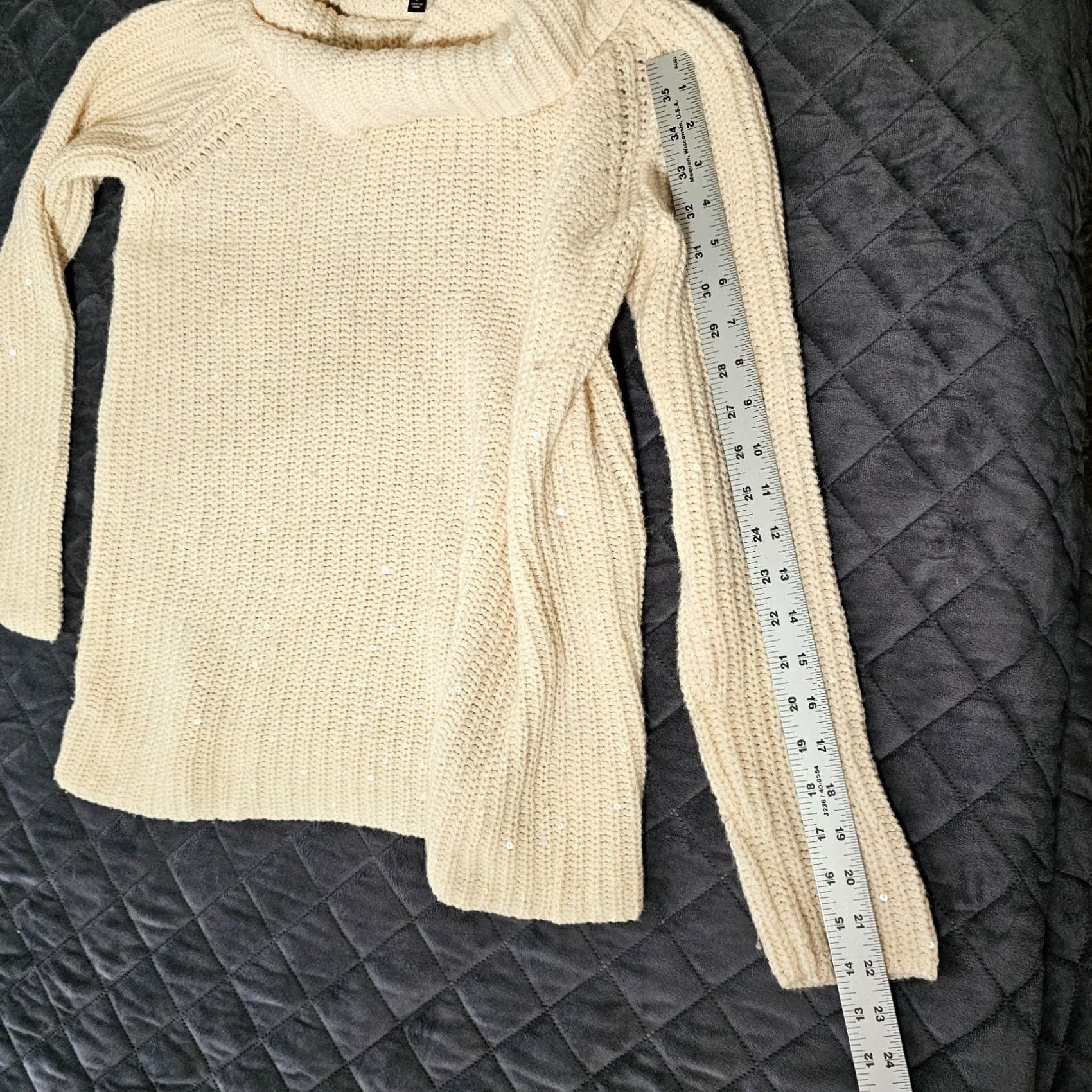 Talbots VINTAGE? No, Talbots Women's Sweater P Petite Beige Turtleneck Cable Knit Sequin Warm Casual Size XXS / US 00 / IT 34 - 6 Thumbnail