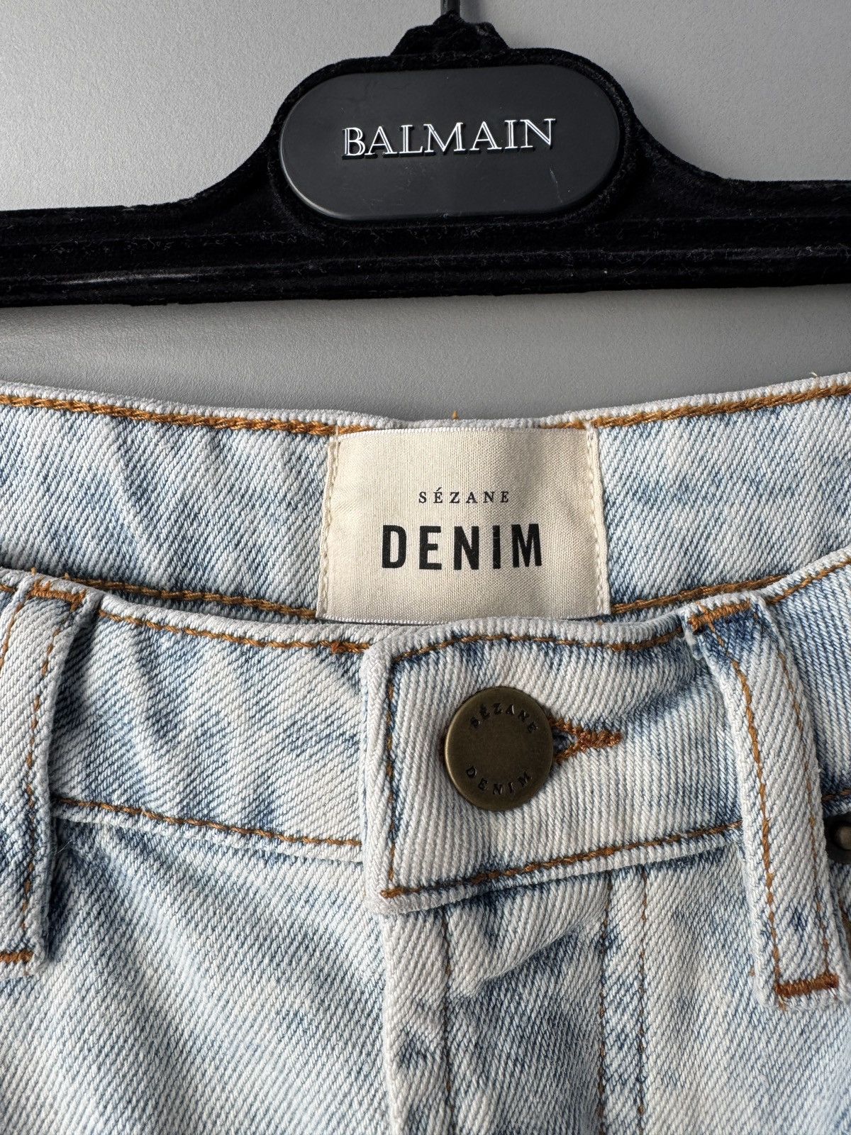 Sezane Sezane Le Brut Light Blue High Waisted Jeans Size 27" / US 4 / IT 40 - 2 Thumbnail