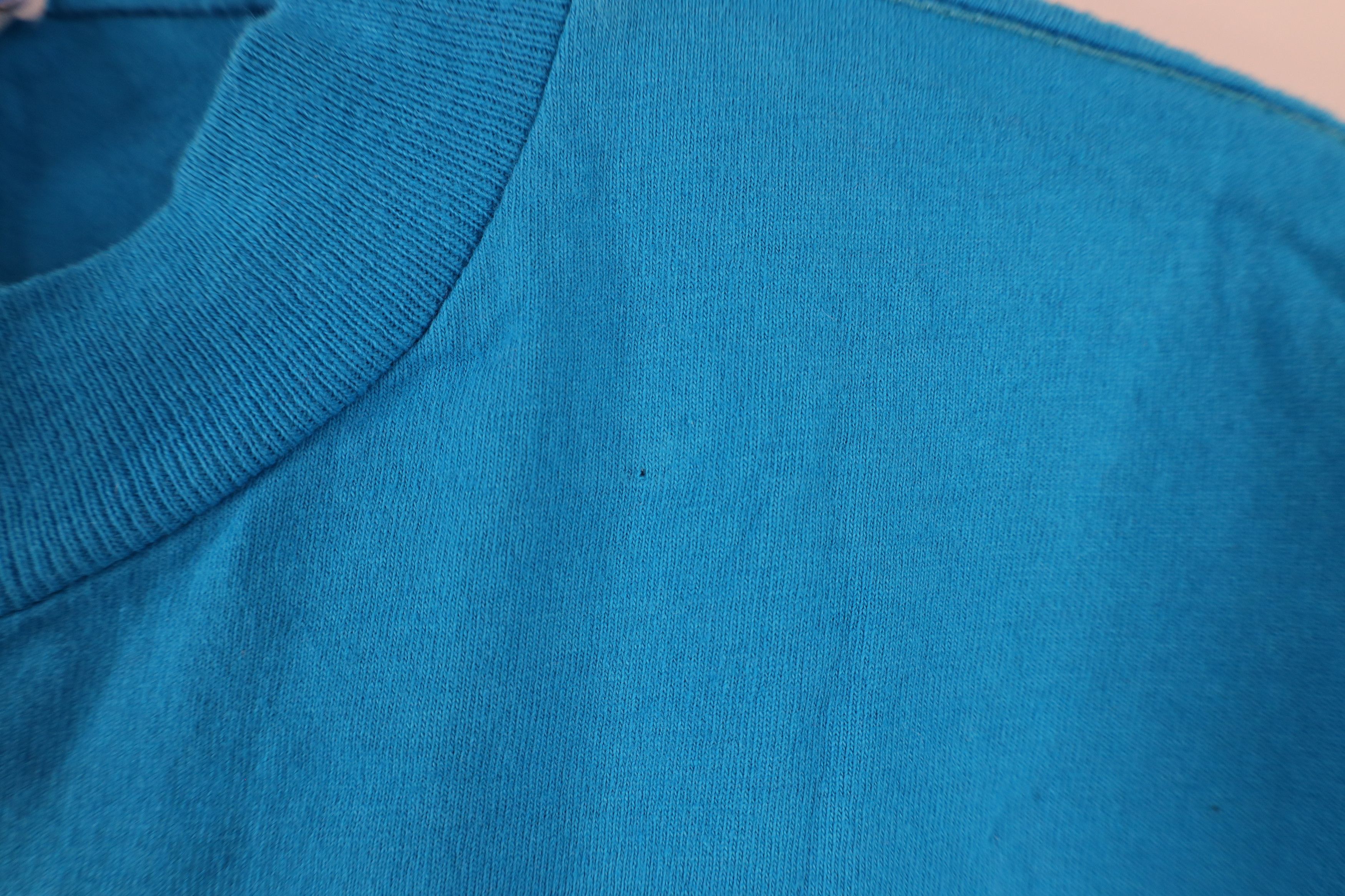 Disney × Vintage Vintage 90s Disney Winnie the Pooh Honey Bee T-Shirt Blue Size XL / US 12-14 / IT 48-50 - 4 Thumbnail