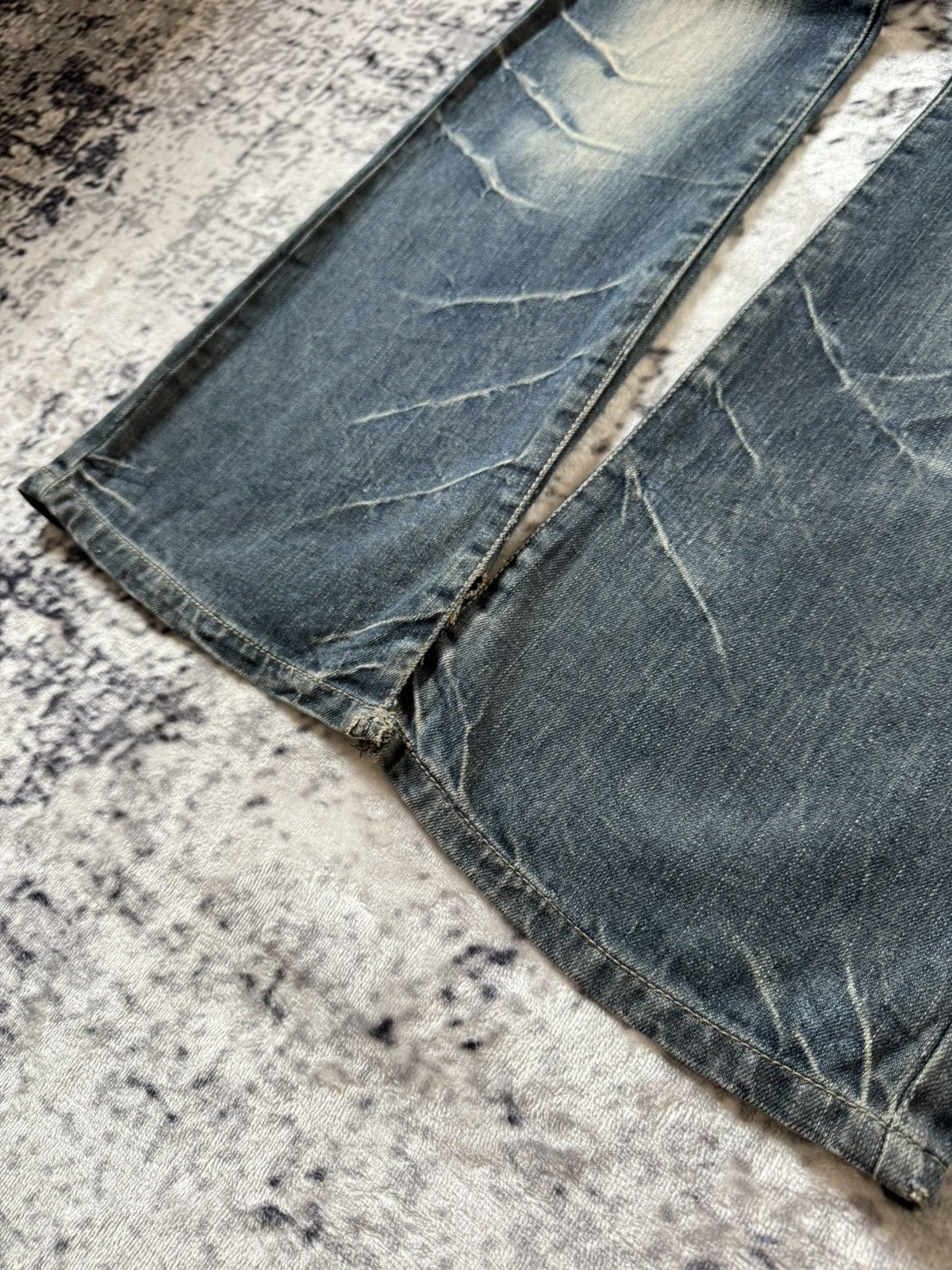 Japanese Brand Tokyo Underground Studded Mud Wash Flared Jeans Size US 30 / EU 46 - 11 Thumbnail