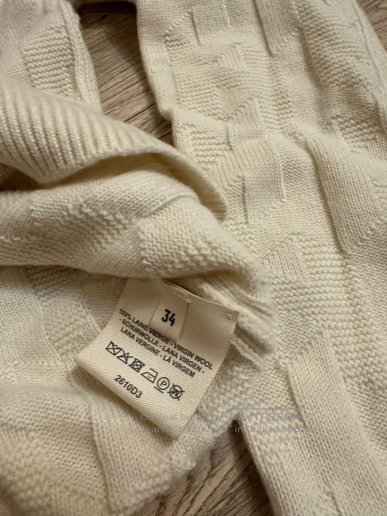 Hermes Hermes Women's white sweater, 100% wool Size XXS / US 00 / IT 34 - 4 Thumbnail