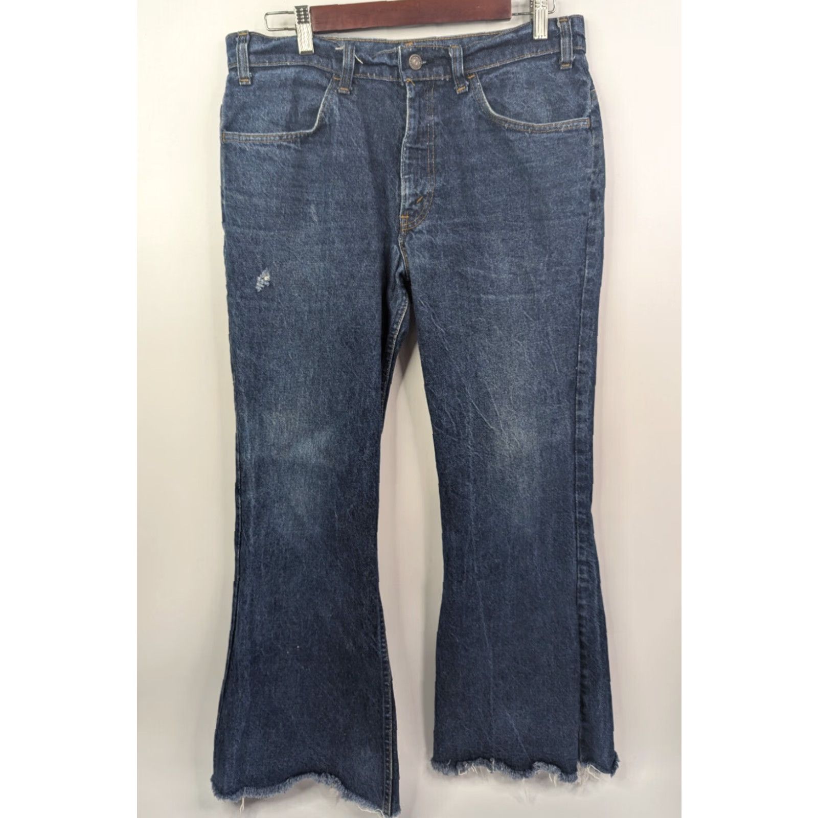 Levi's VINTAGE Levi's 684 Jeans Bell Bottoms 34x31 Denim Blue 70s Retro Bohemian Hippie Western USA Mens Bell Bottoms Size US 34 / EU 50 - 2 Thumbnail