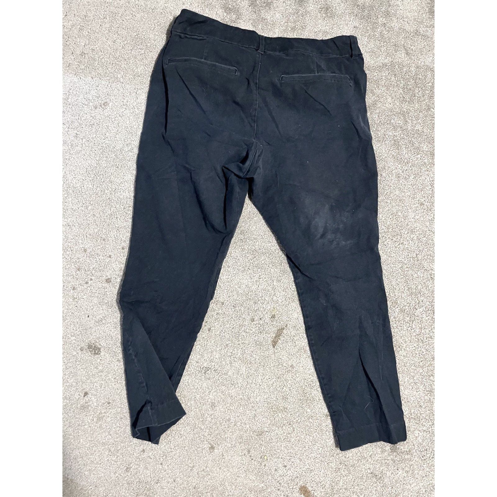 Old Navy Old Navy Pants Women Pixie Ankle Slim Size 12 Black Pockets Cotton Blend Flat Front Crop Size 34" / US 12 / IT 48 - 3 Thumbnail