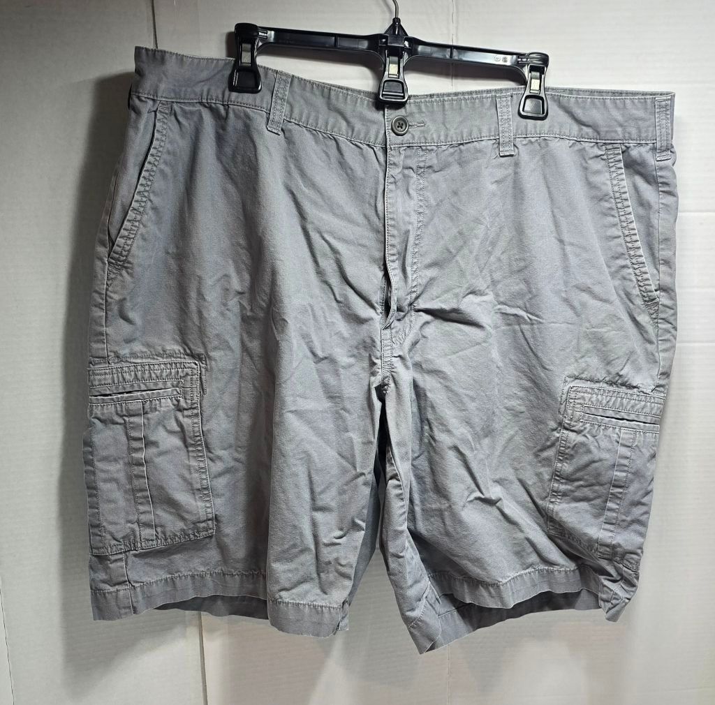 Savane Men's SAVANE Gray Cargo Shorts Waist 42 Size US 42 / EU 58 - 1 Thumbnail