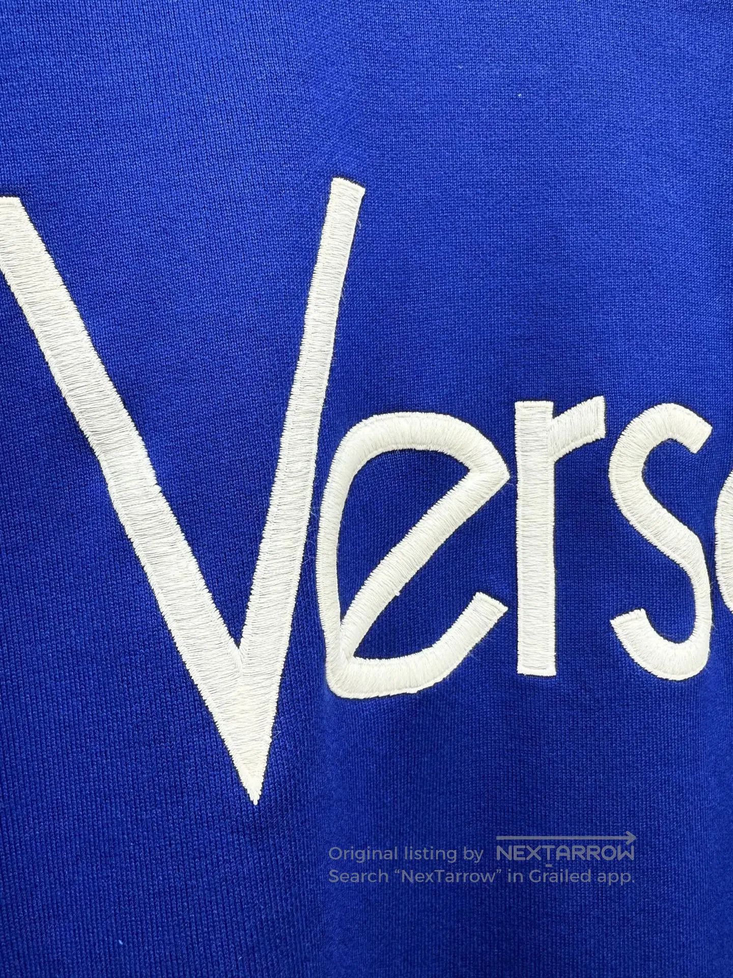Versace versace embroidered sweatshirt in blue. Size US S / EU 44-46 / 1 - 3 Thumbnail